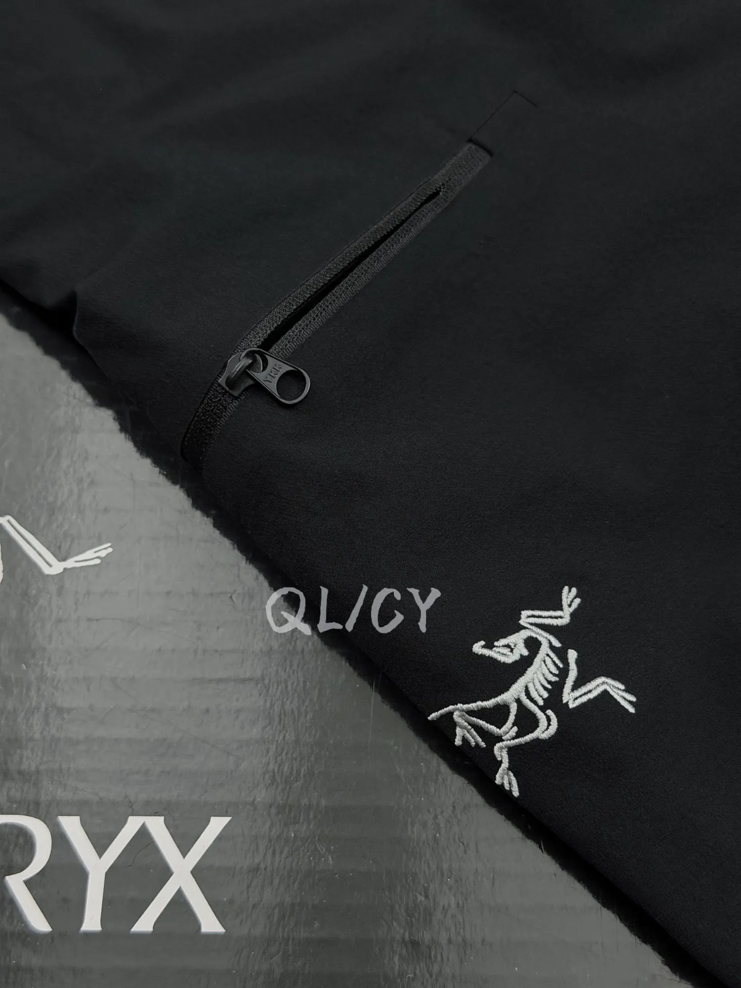 Gamma Lightweight Softshell Trousers D28019539 — view 4