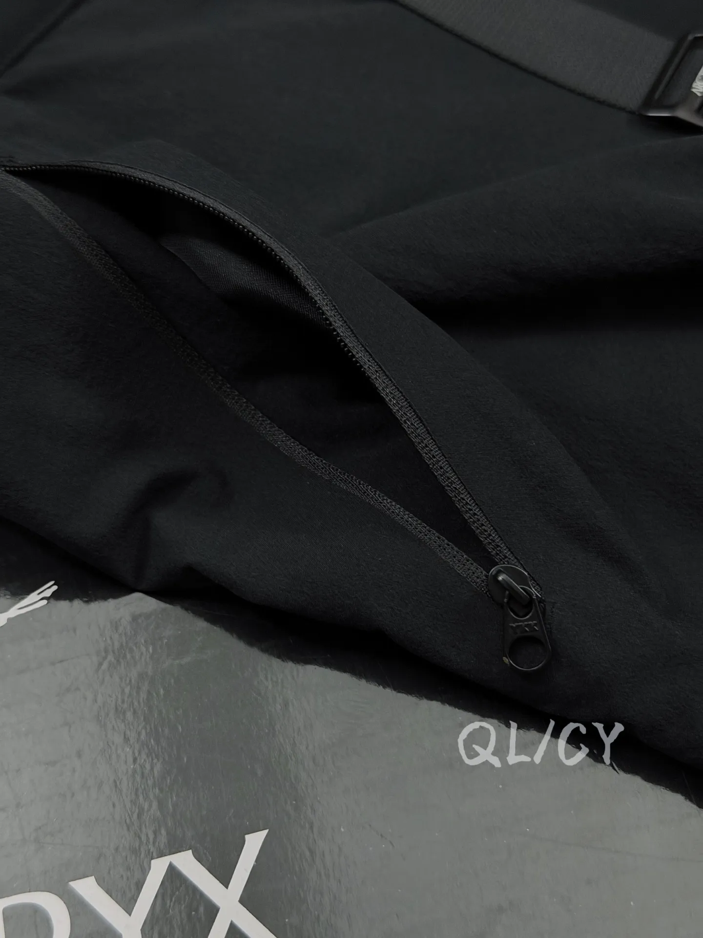 Gamma Lightweight Softshell Trousers D28019539 — view 6