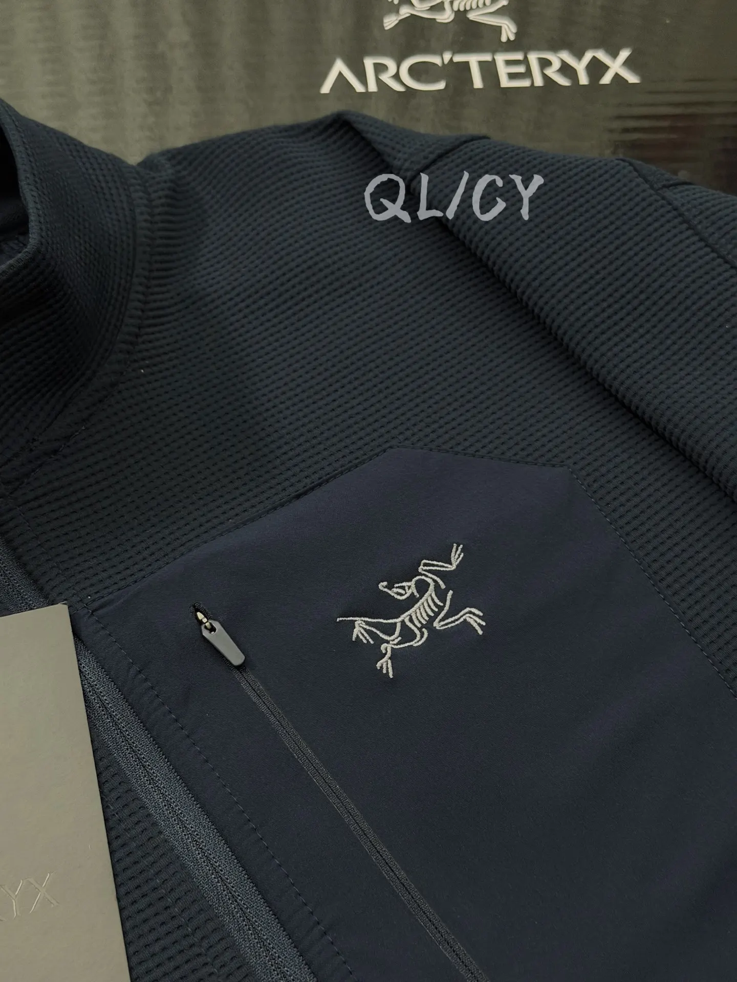 Waffle-Knit Zip-Up Performance Jacket D28019553 — view 3