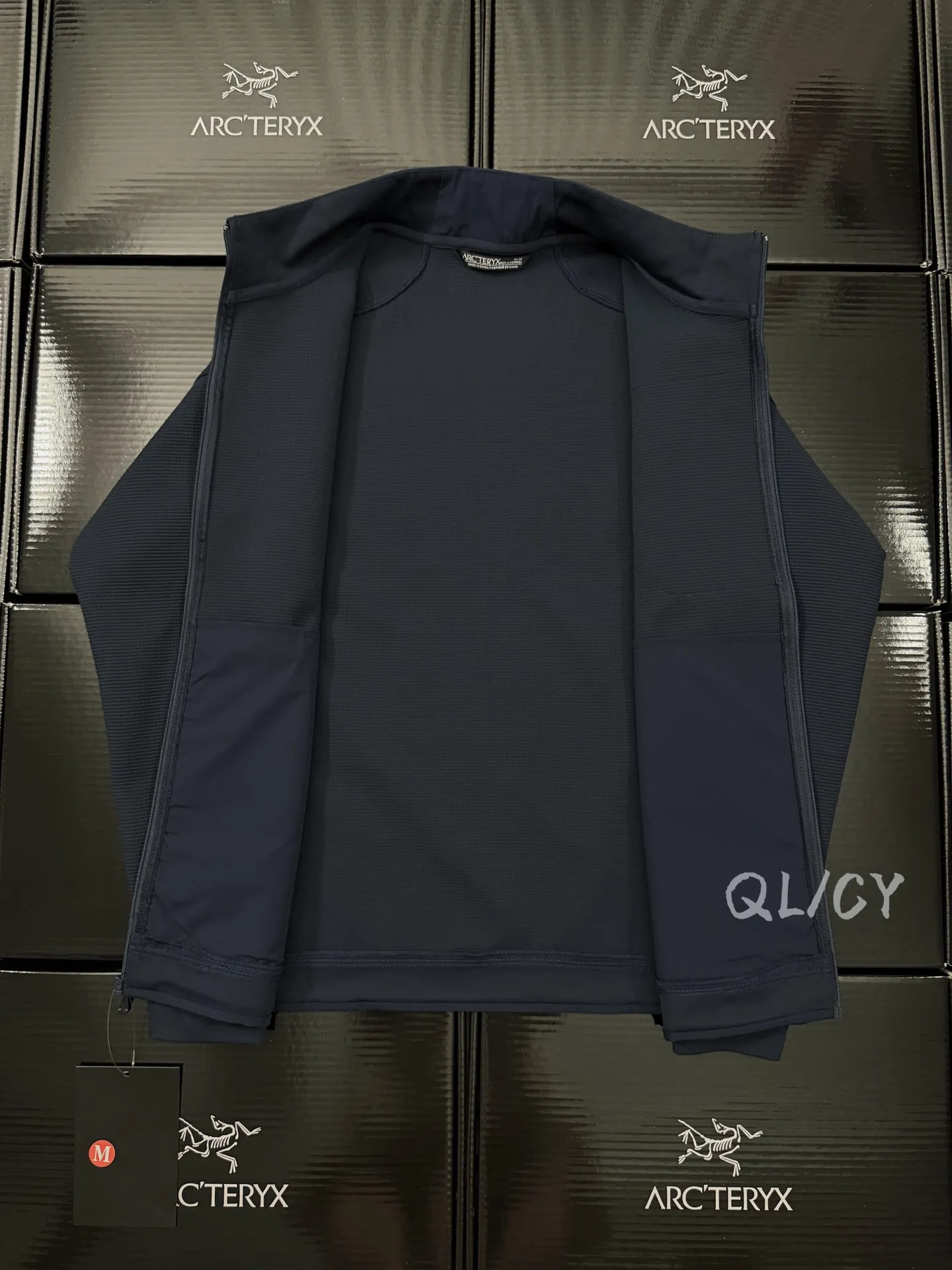 Waffle-Knit Zip-Up Performance Jacket D28019553 — view 8