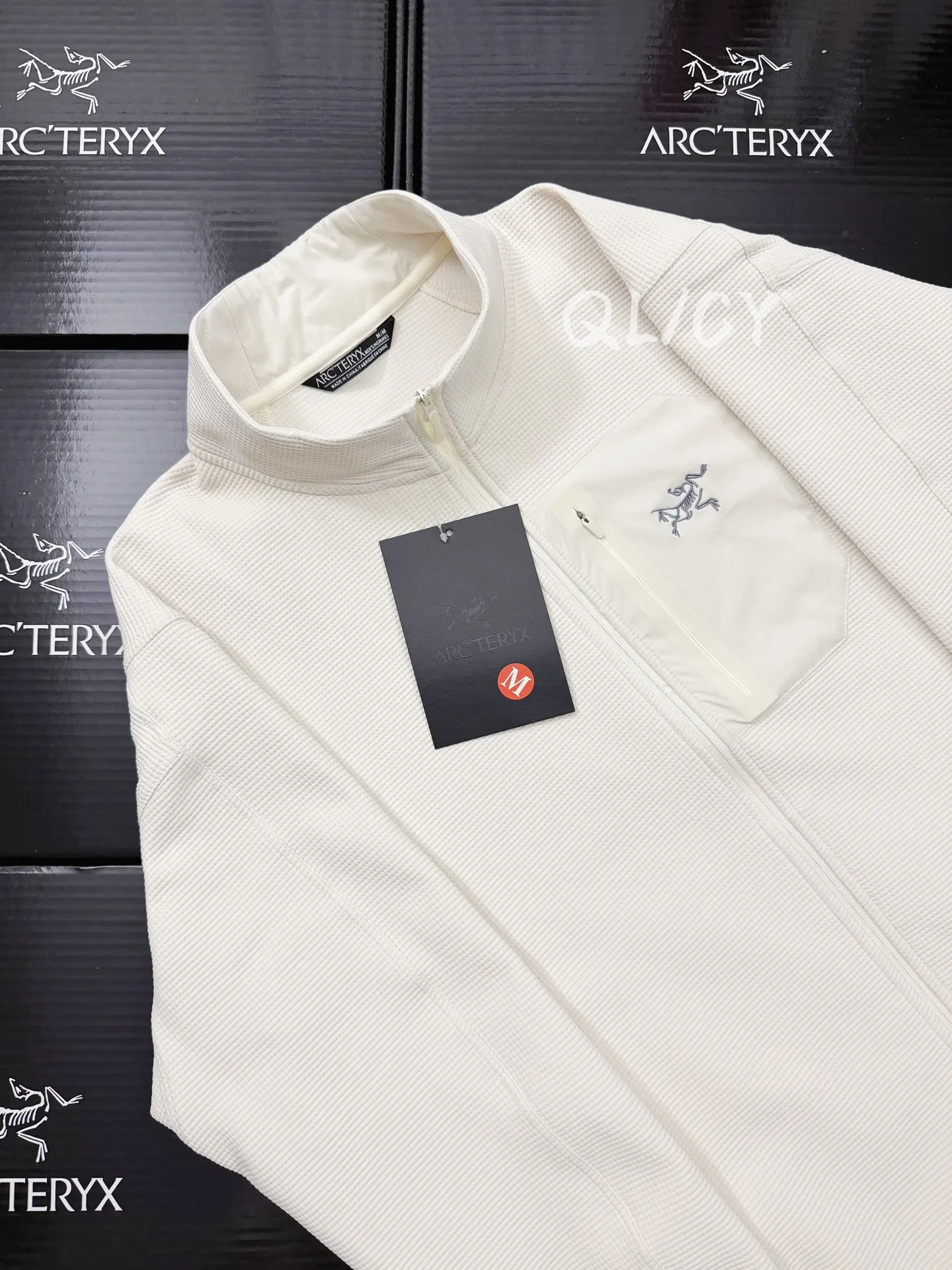 Waffle-Knit Zip-Up Performance Jacket D28019555 — view 6