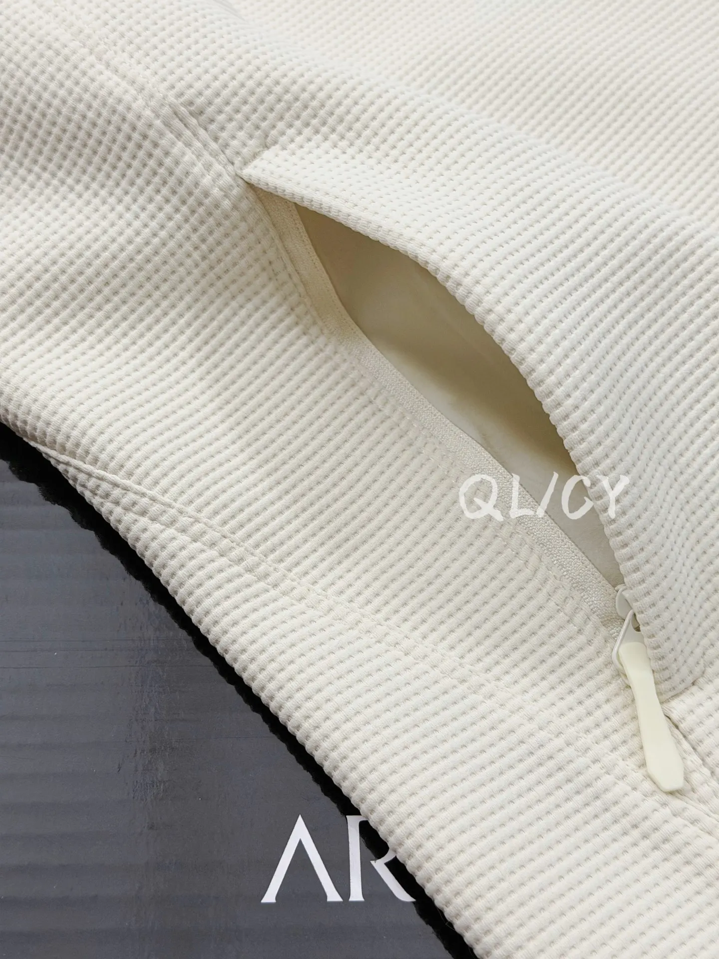 Waffle-Knit Zip-Up Performance Jacket D28019555 — view 9