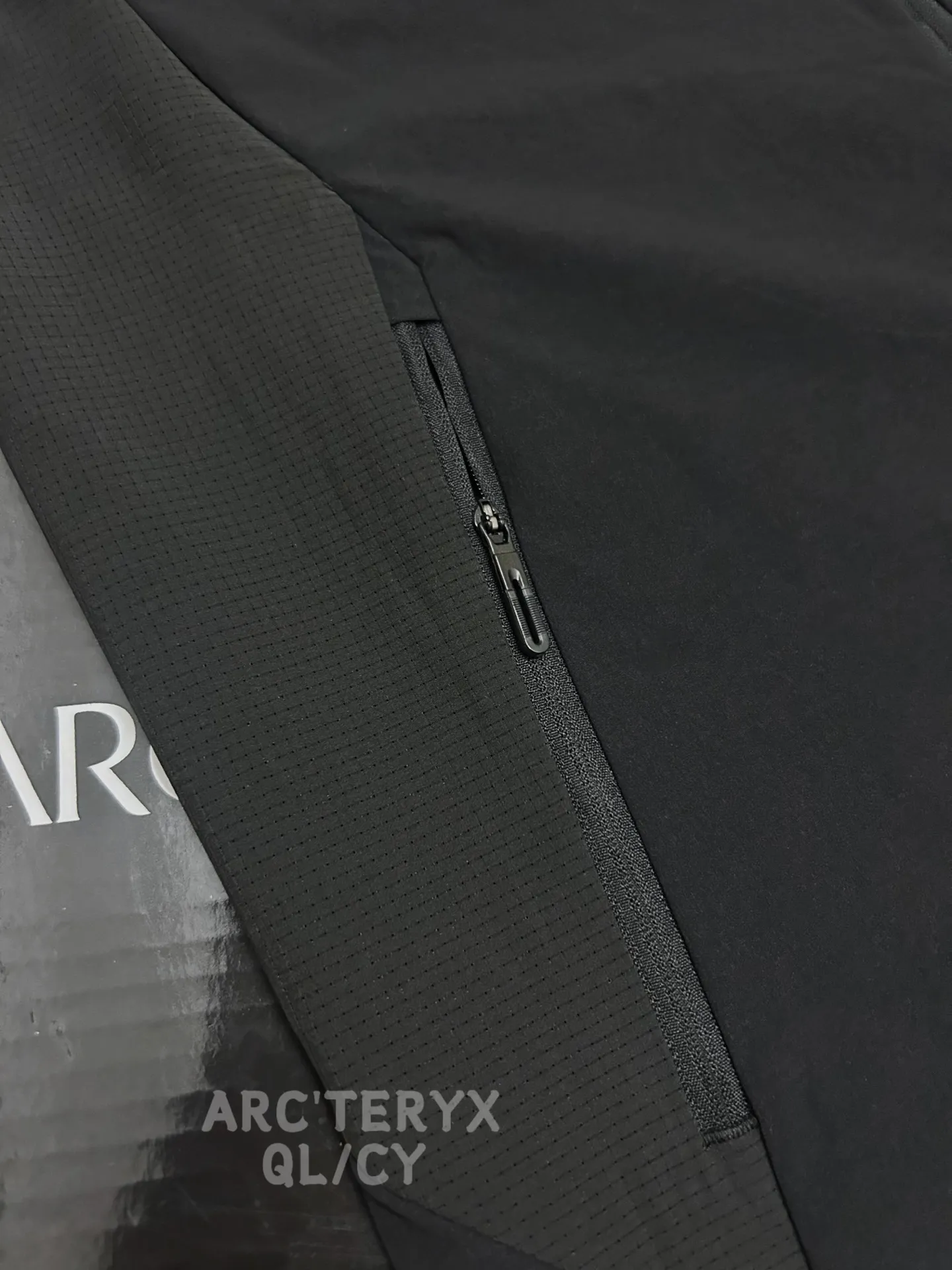 Incendo Airshell Lightweight Windshell Jacket D29011086 — view 2