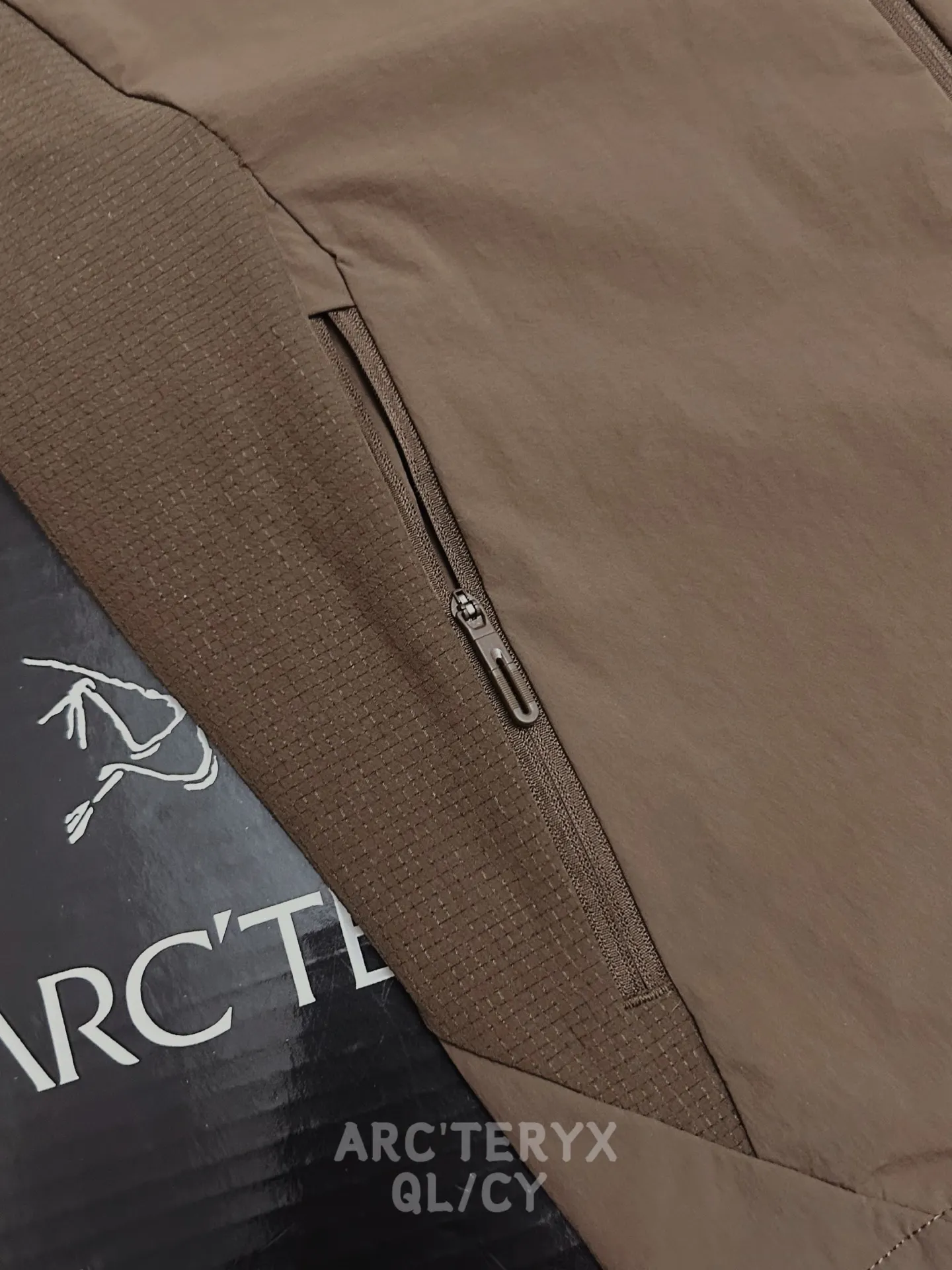 Incendo Airshell Lightweight Windshell Jacket D29011087 — view 2