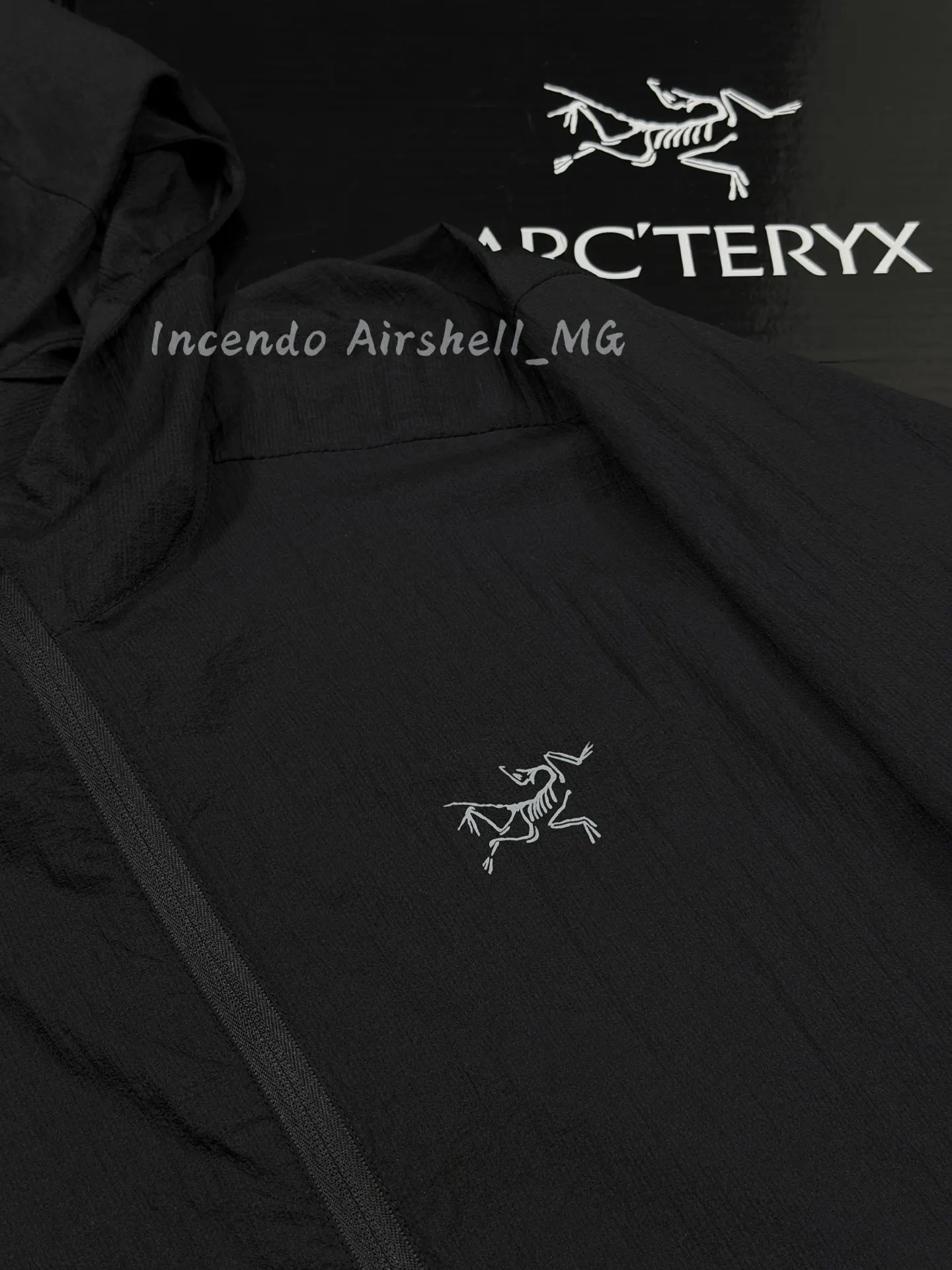 Incendo Airshell Hooded Windshell Jacket D30011072 — view 2