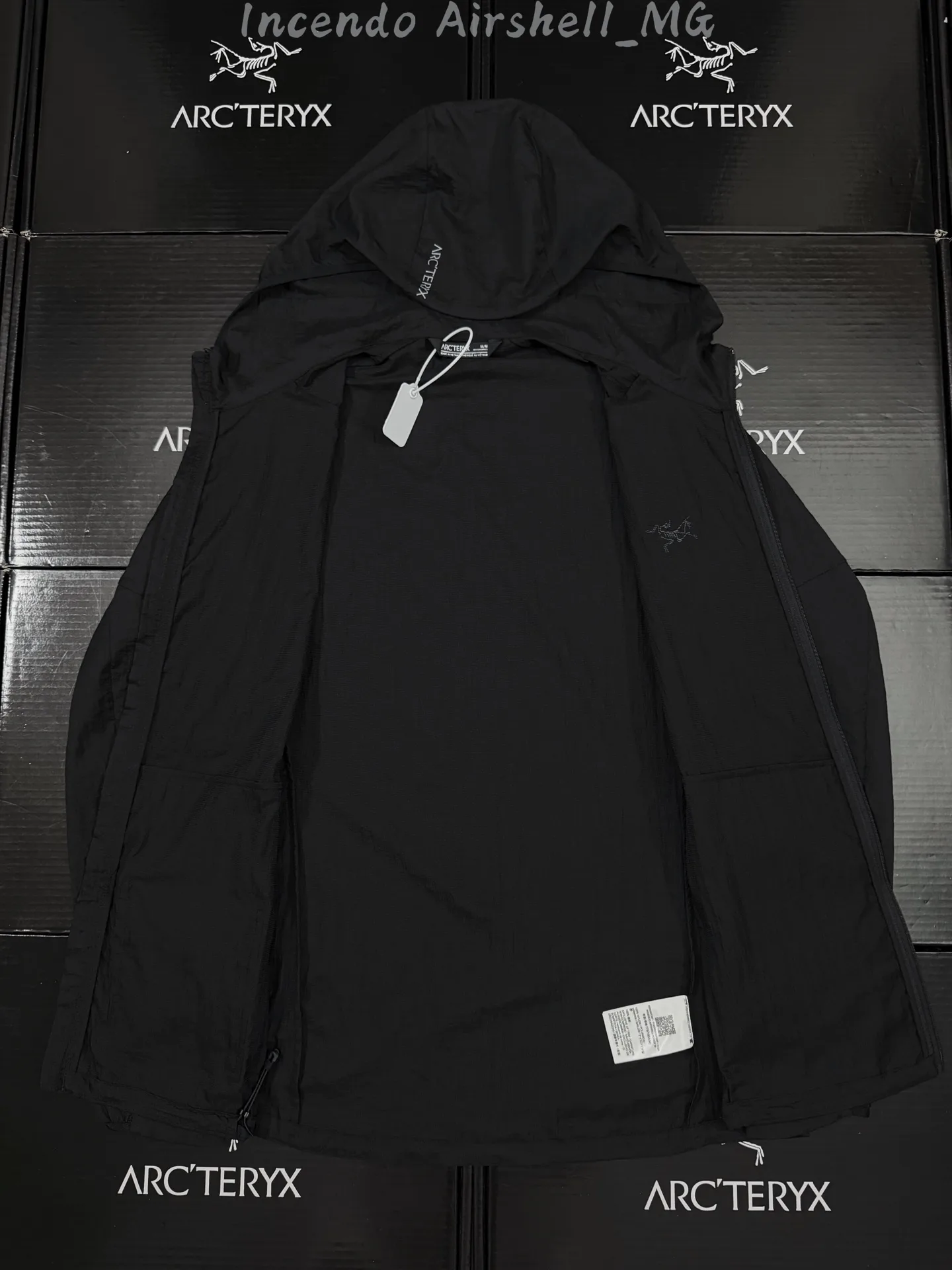 Incendo Airshell Hooded Windshell Jacket D30011072 — view 7