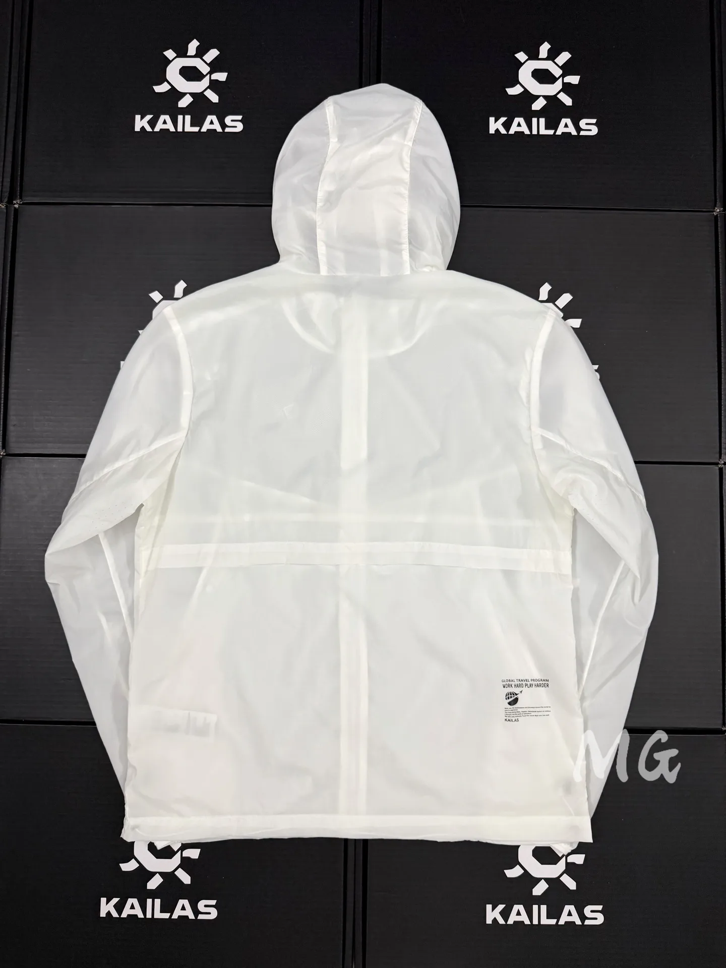 Lightweight Hooded Sun Protection Jacket D30011098 — view 2