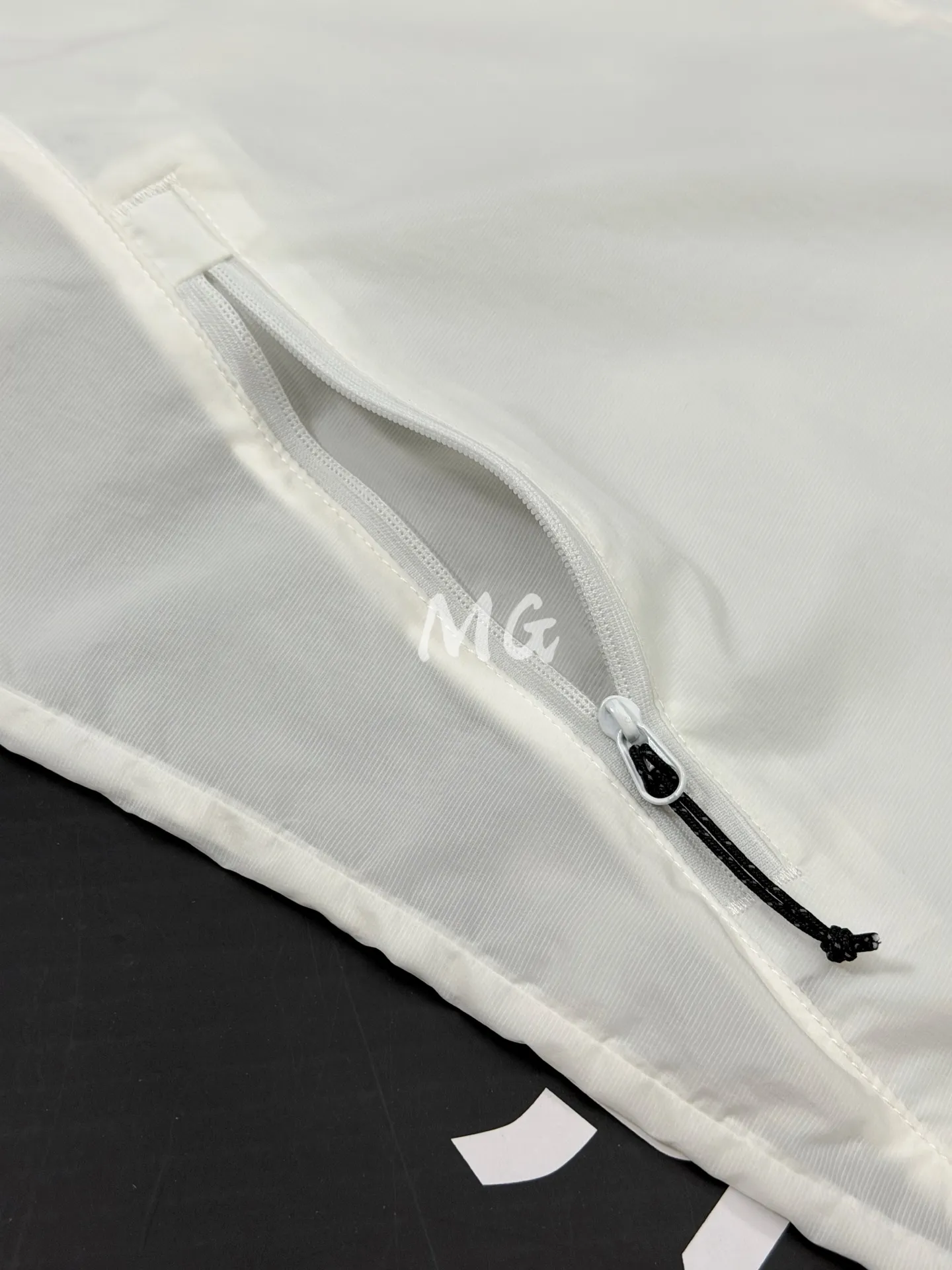 Lightweight Hooded Sun Protection Jacket D30011098 — view 6