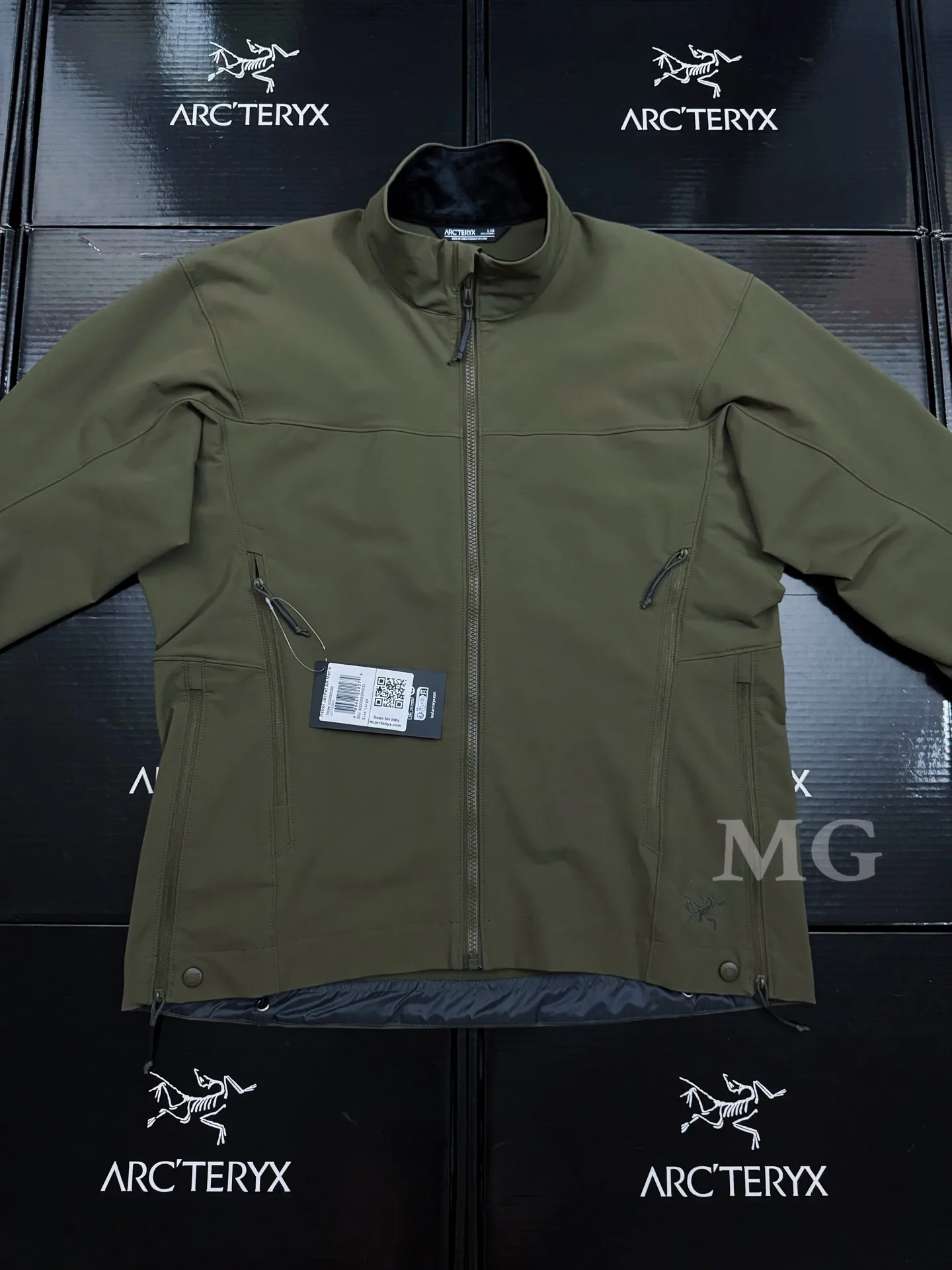 Leaf Patrol AR Softshell Jacket D31019329 — view 2