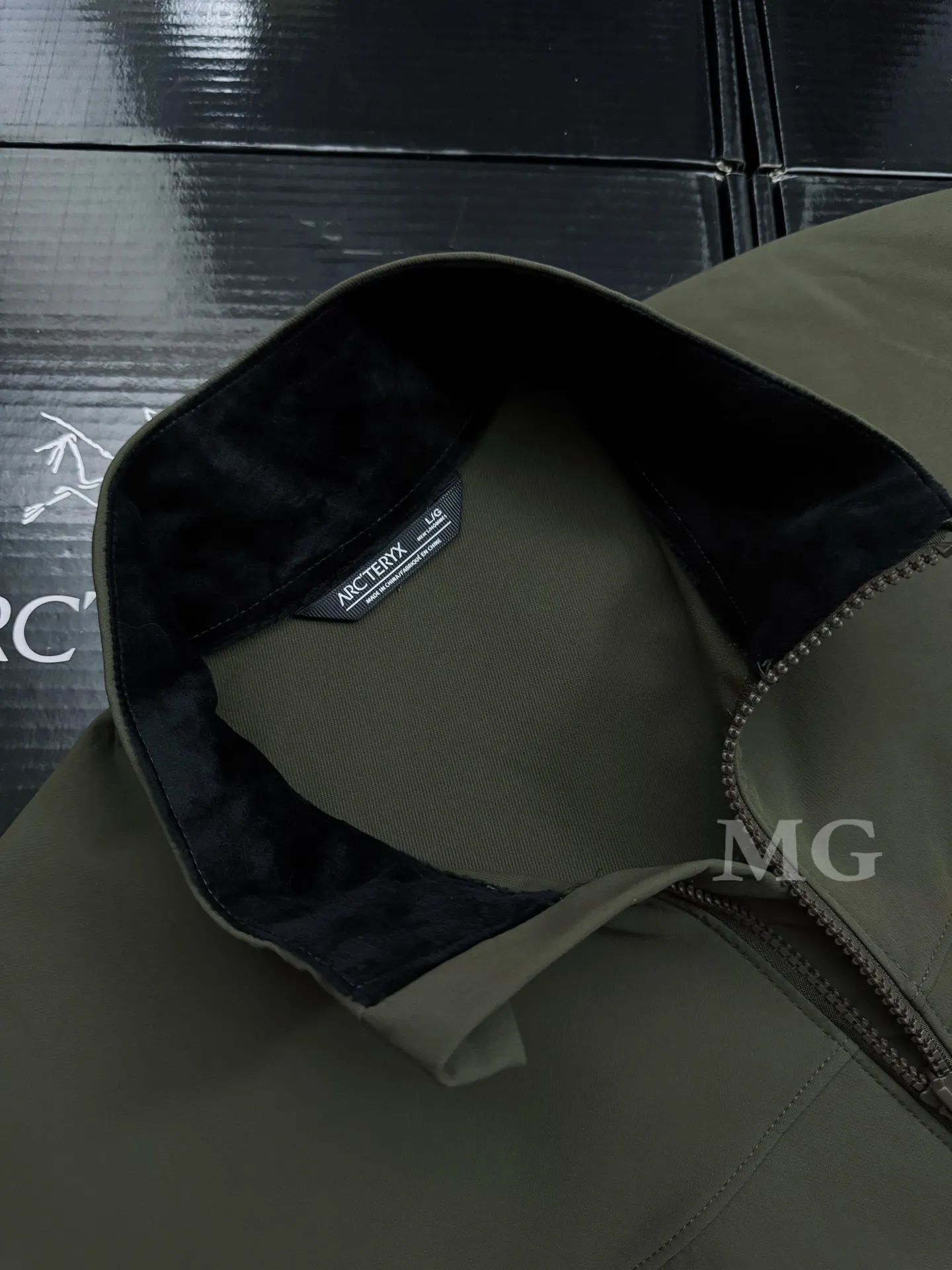 Leaf Patrol AR Softshell Jacket D31019329 — view 3