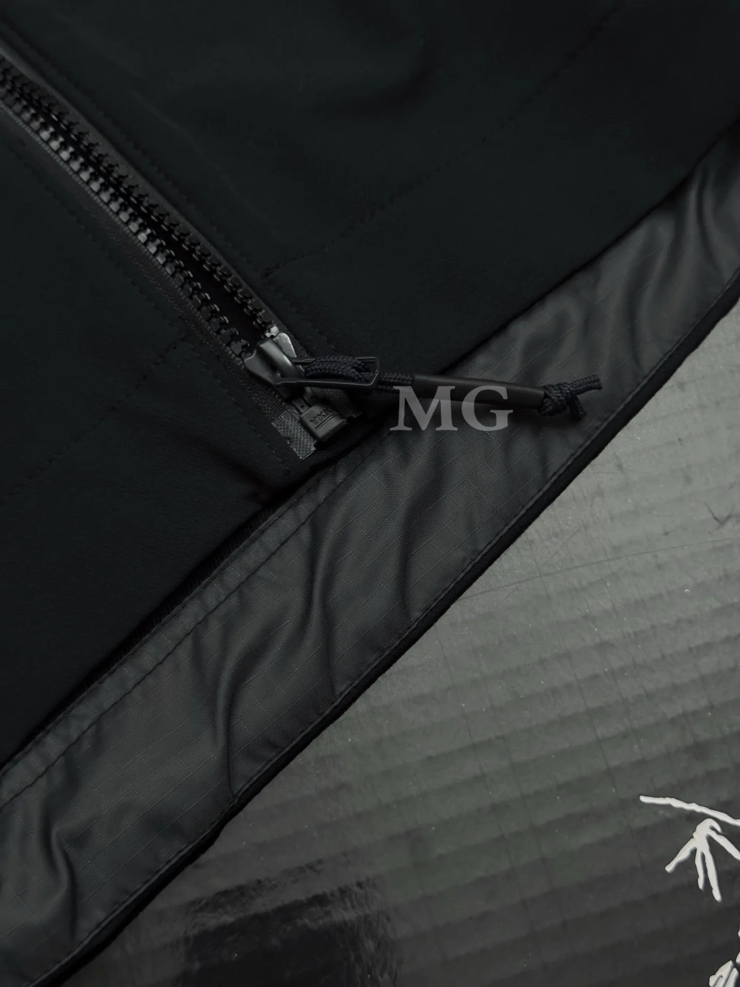 Leaf Patrol AR Softshell Jacket D31019330 — view 6