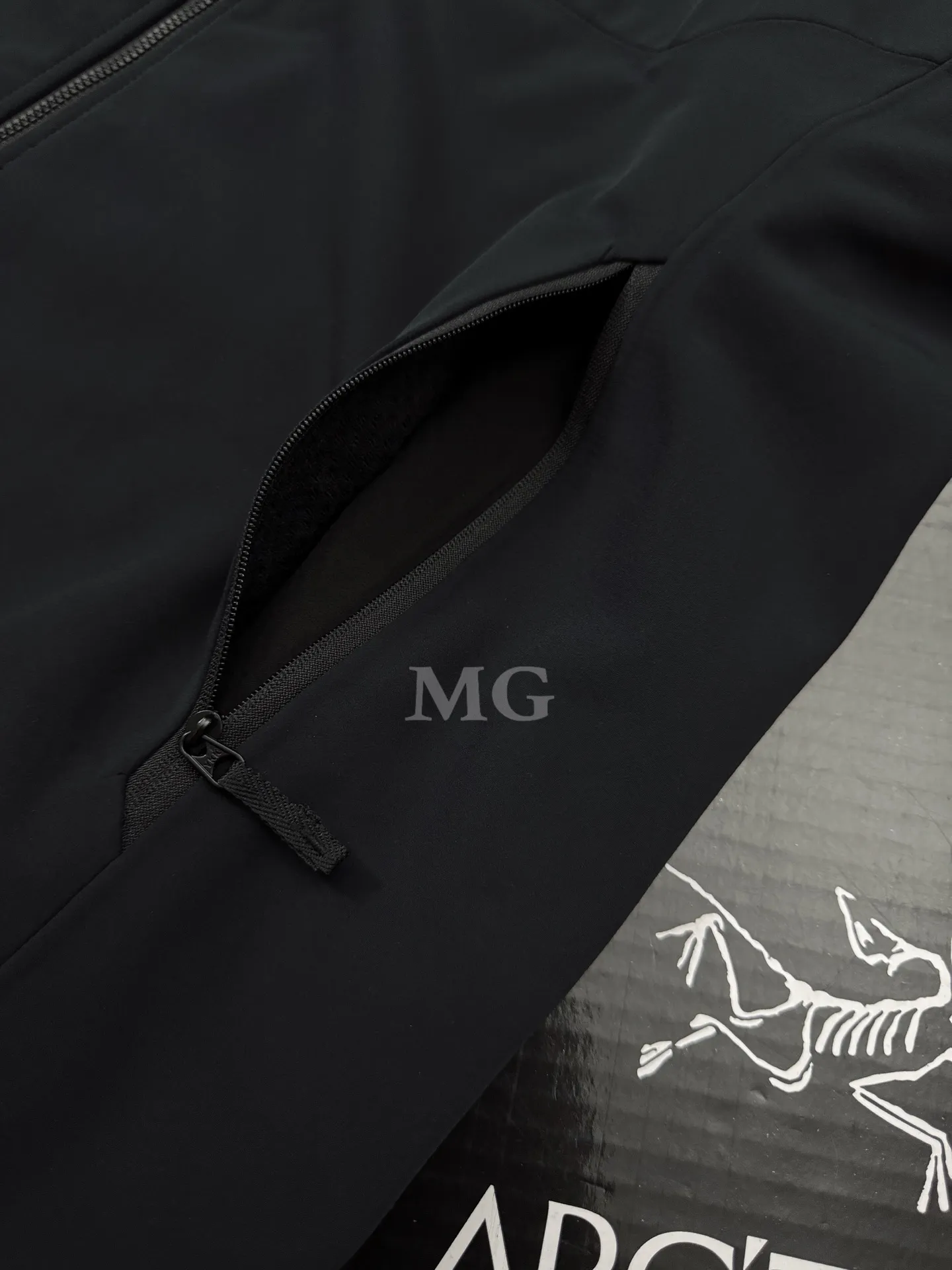 Gamma MX Softshell Hoody Jacket D31019448 — view 5
