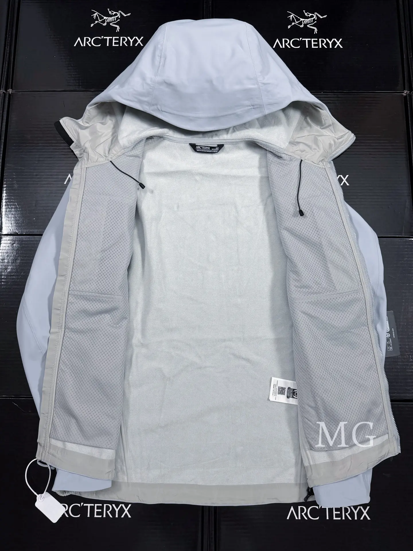 Gamma MX Hooded Softshell Jacket D31019461 — view 7