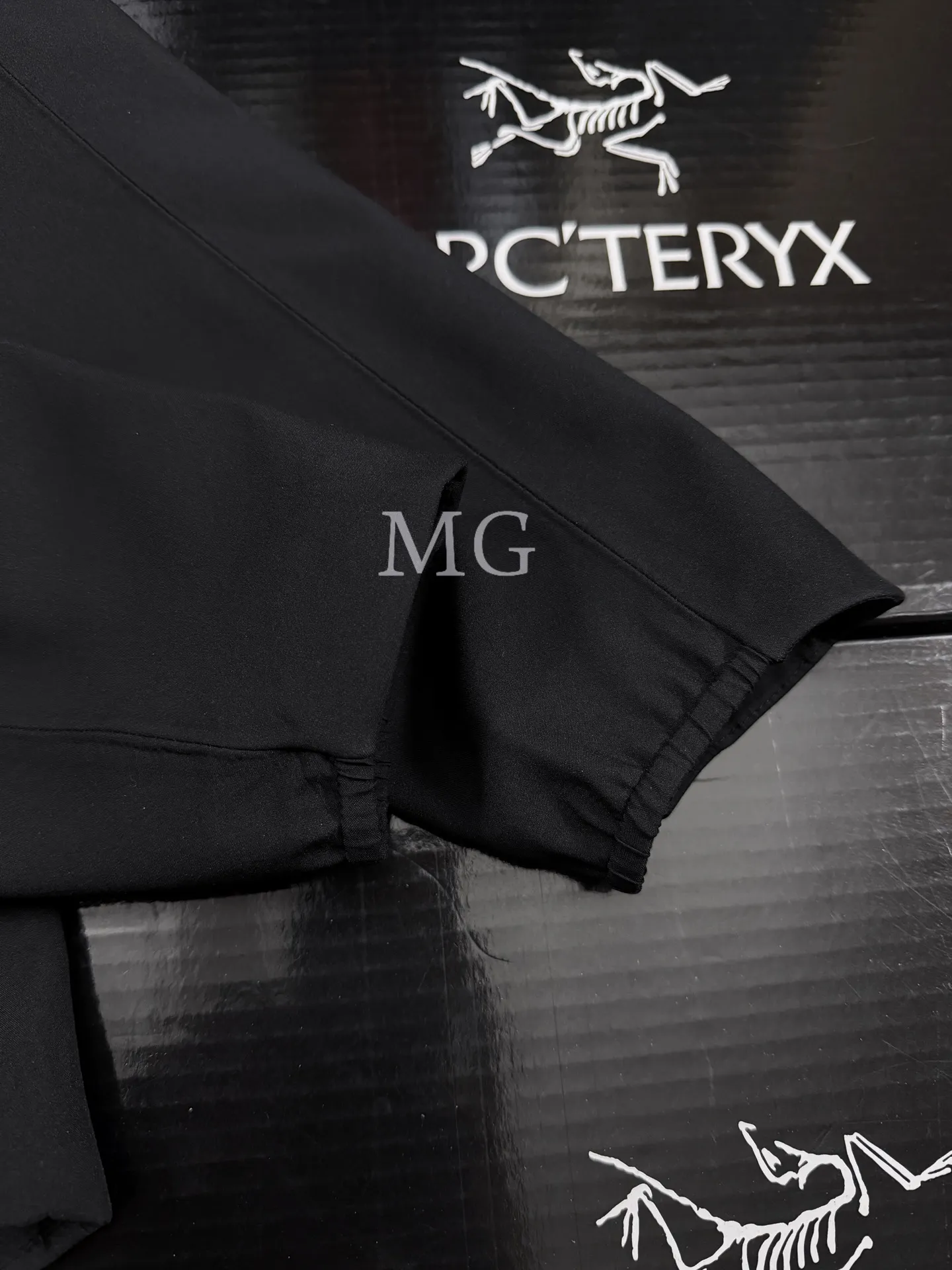 Gamma MX Hooded Softshell Jacket D31019464 — view 4