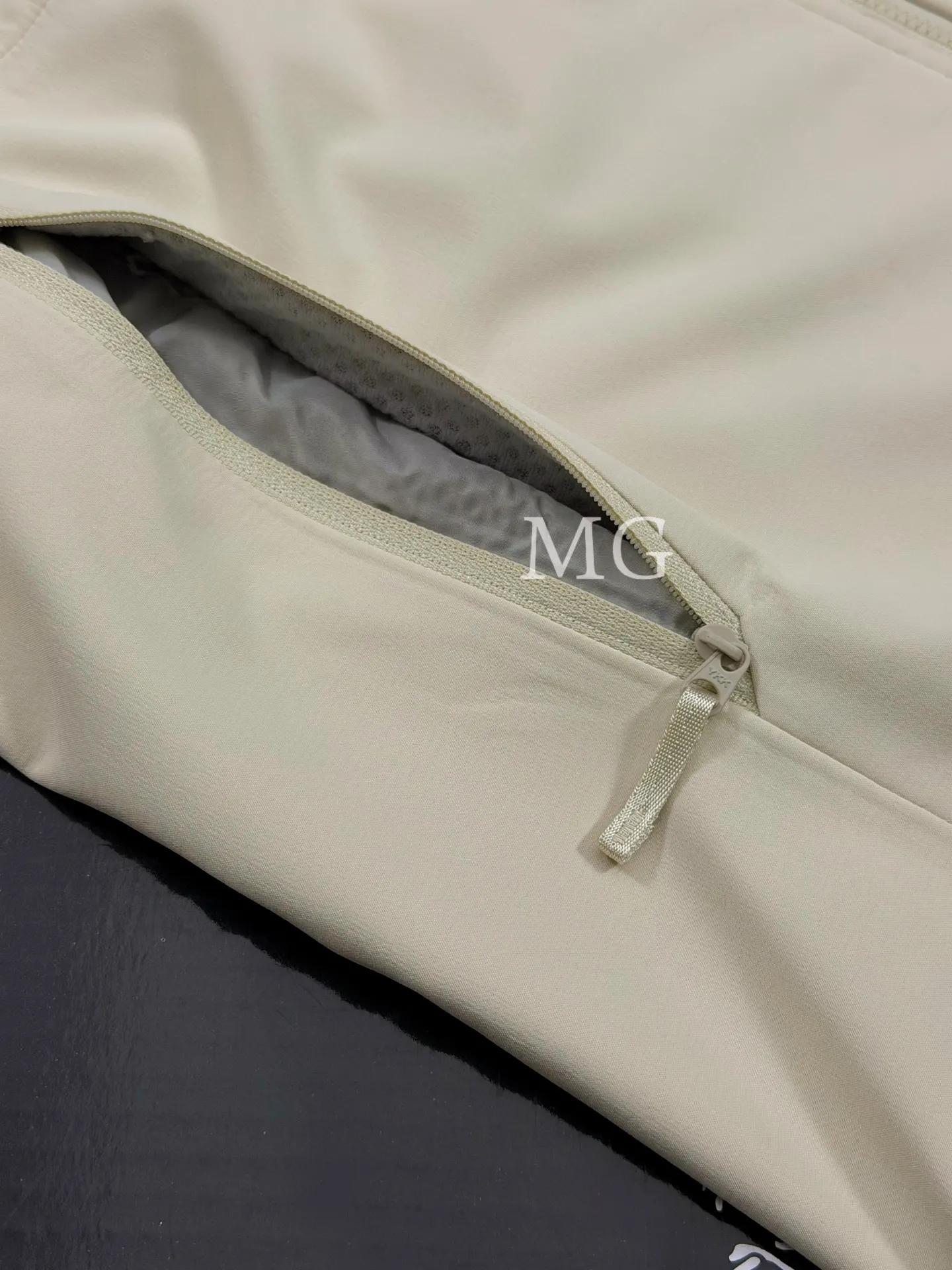 Gamma MX Hooded Softshell Jacket D31019462 — view 5