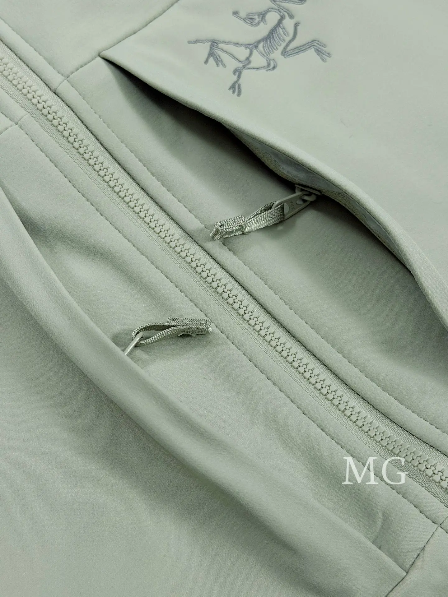 Gamma MX Hooded Softshell Jacket D31019460 — view 4