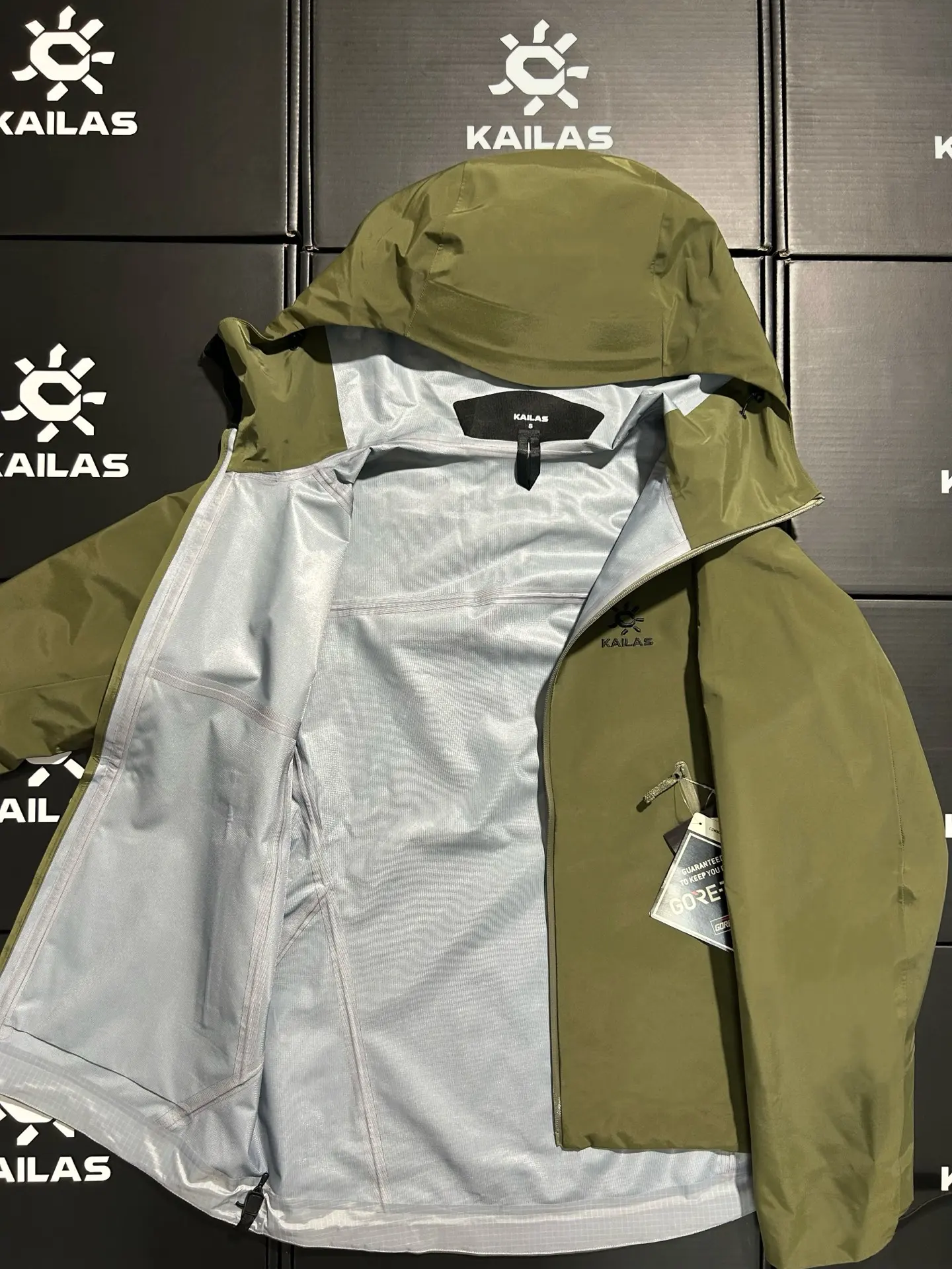 Kailas LT GORE-TEX Waterproof Hardshell Jacket D31019298 — view 9