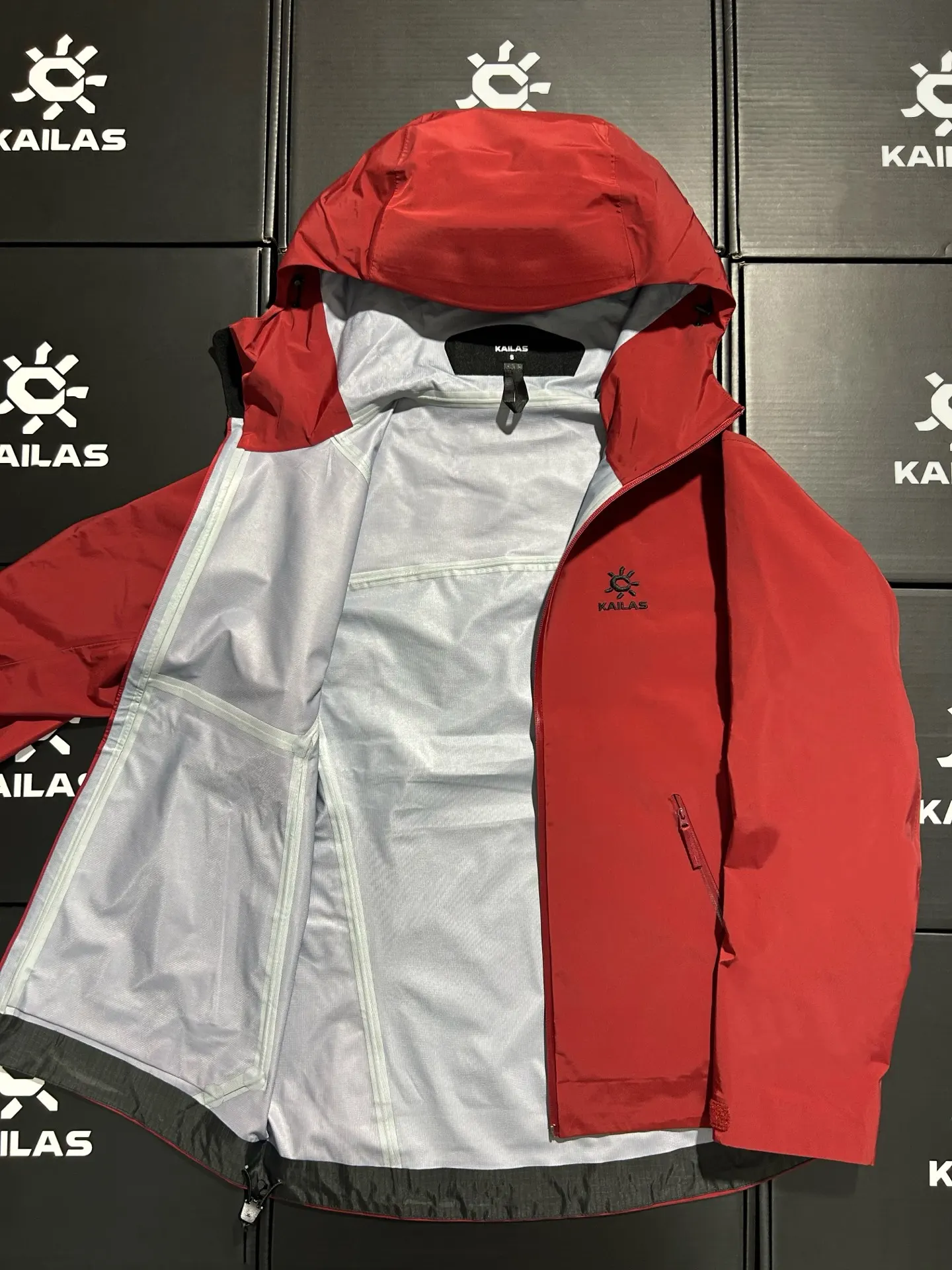 Kailas LT Waterproof GORE-TEX Hardshell Jacket D31019300 — view 9