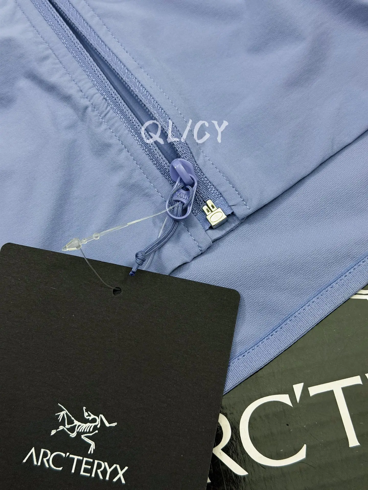 Gamma Lightweight Hooded Softshell Jacket D32019546 — view 6
