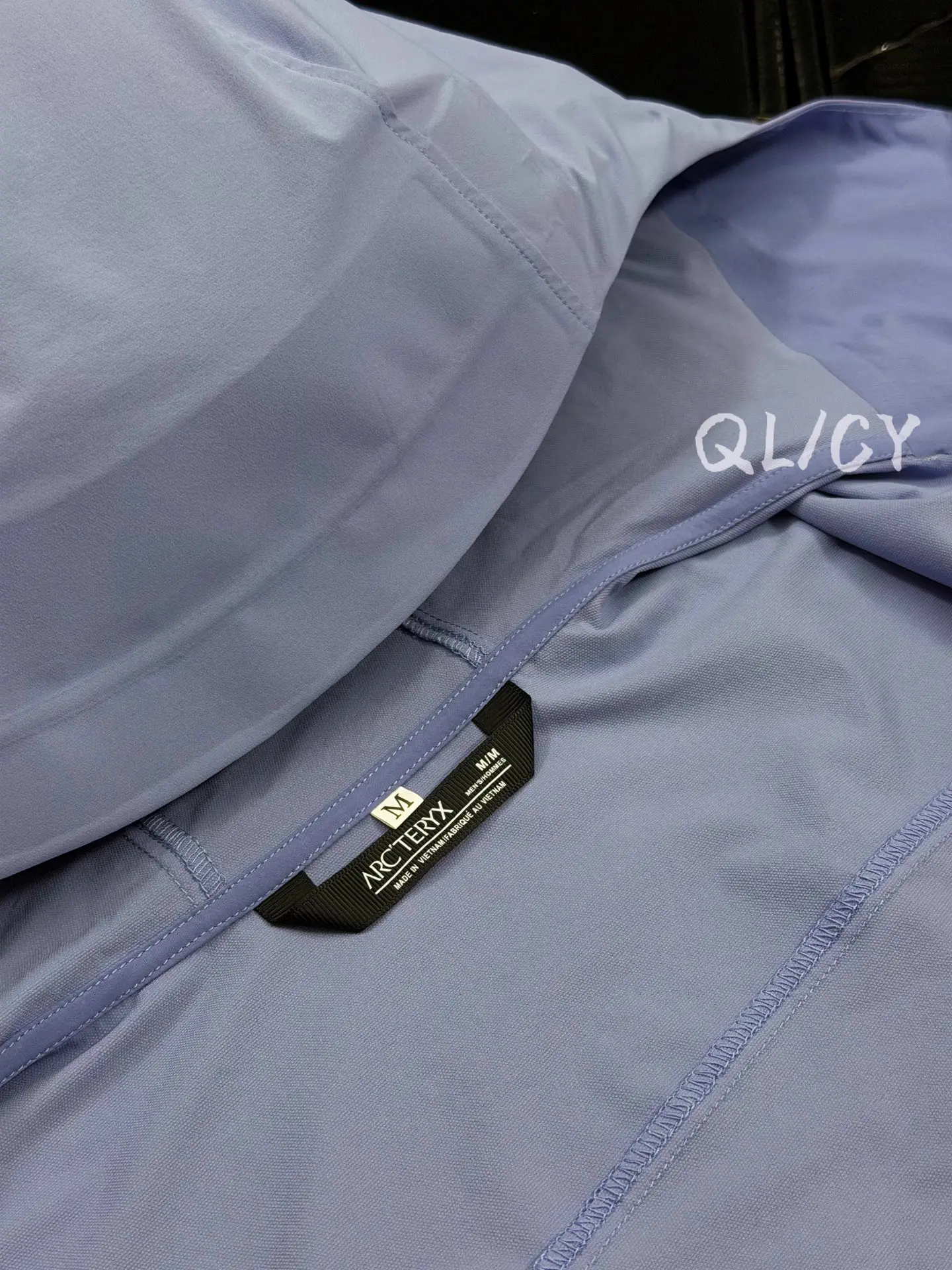 Gamma Lightweight Hooded Softshell Jacket D32019546 — view 9