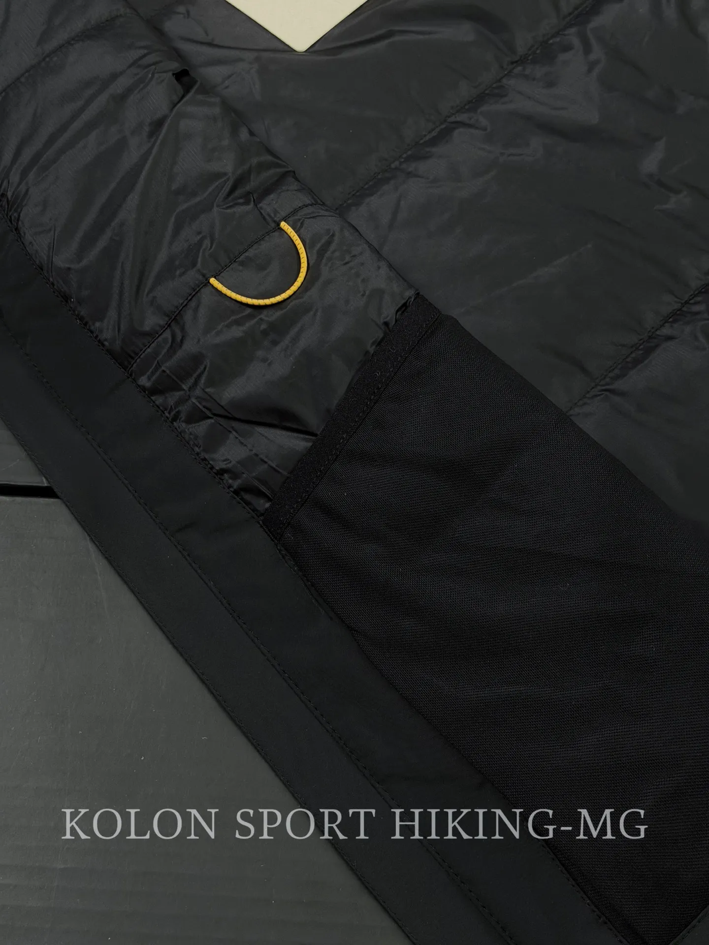 Kolon Sport Padded Technical Gilet D32019482 — view 8