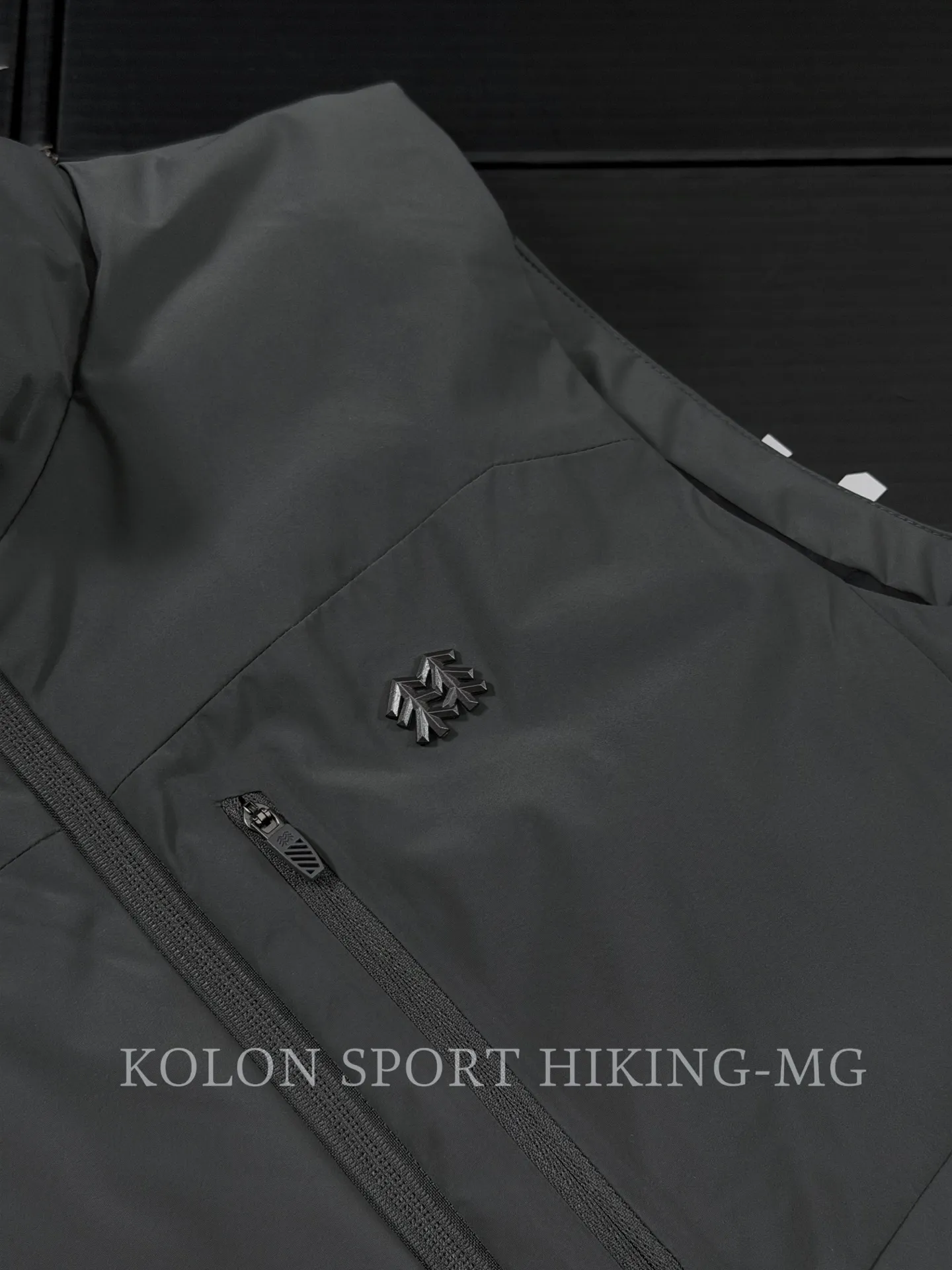 Hiking Lightweight Insulated Gilet D32019484 — view 3
