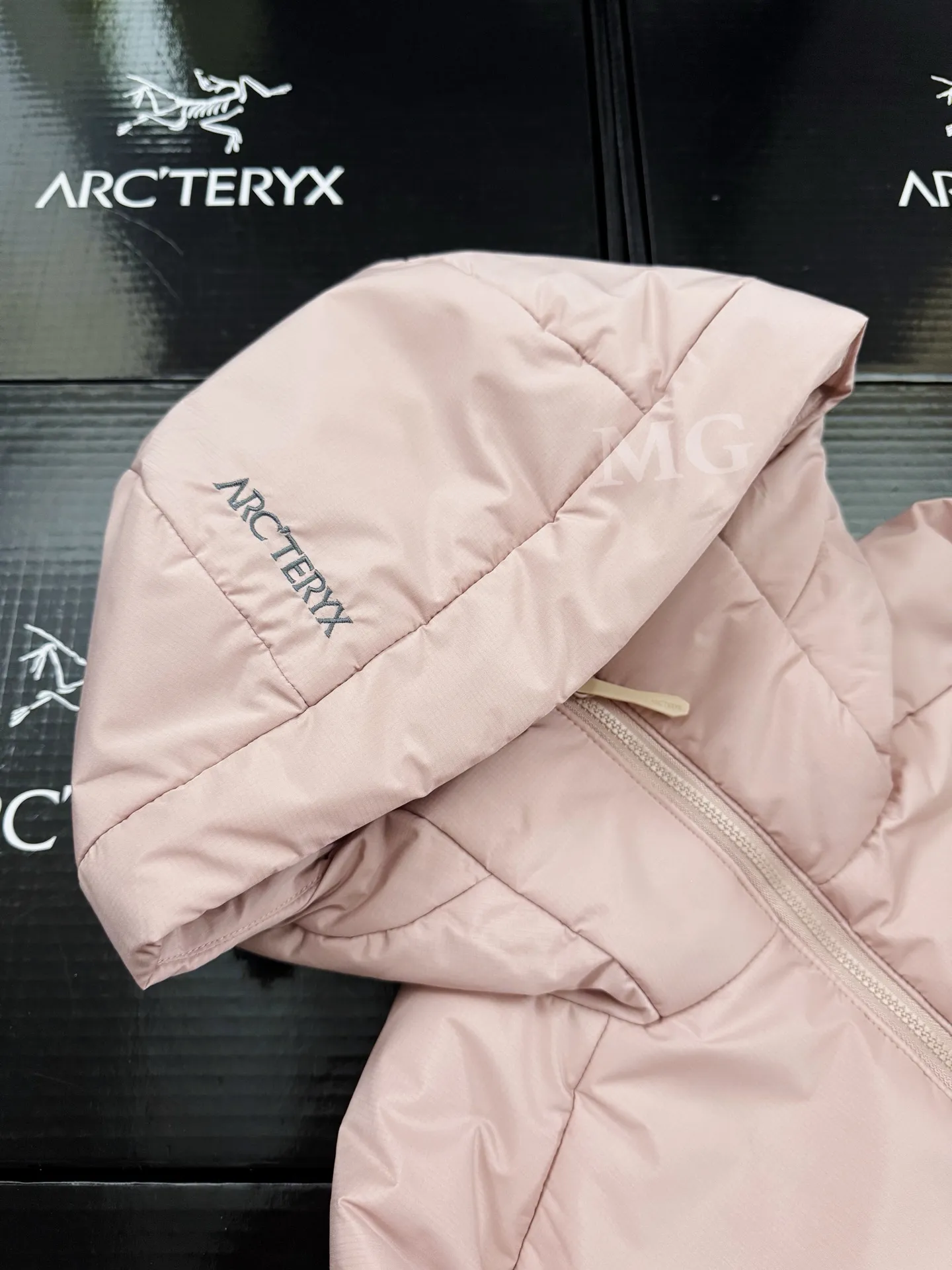 Arc'teryx Atom AR Hoody Insulated Jacket D32019371 — view 3