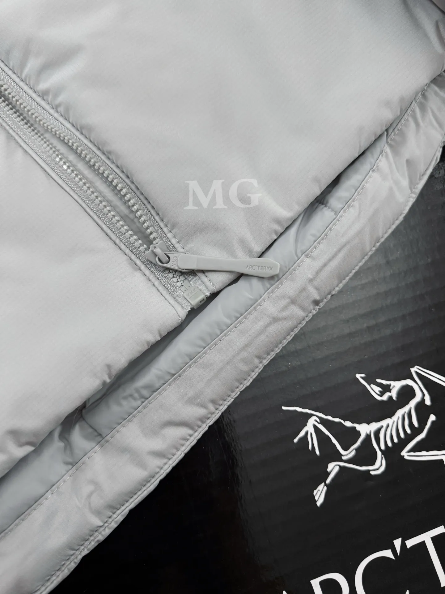 Atom AR Hoody Insulated Jacket D32019320 — view 6