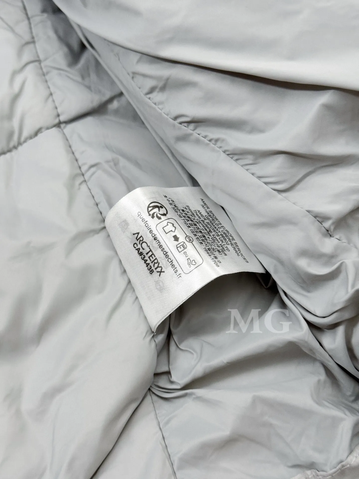 Atom AR Hoody Insulated Jacket D32019320 — view 9