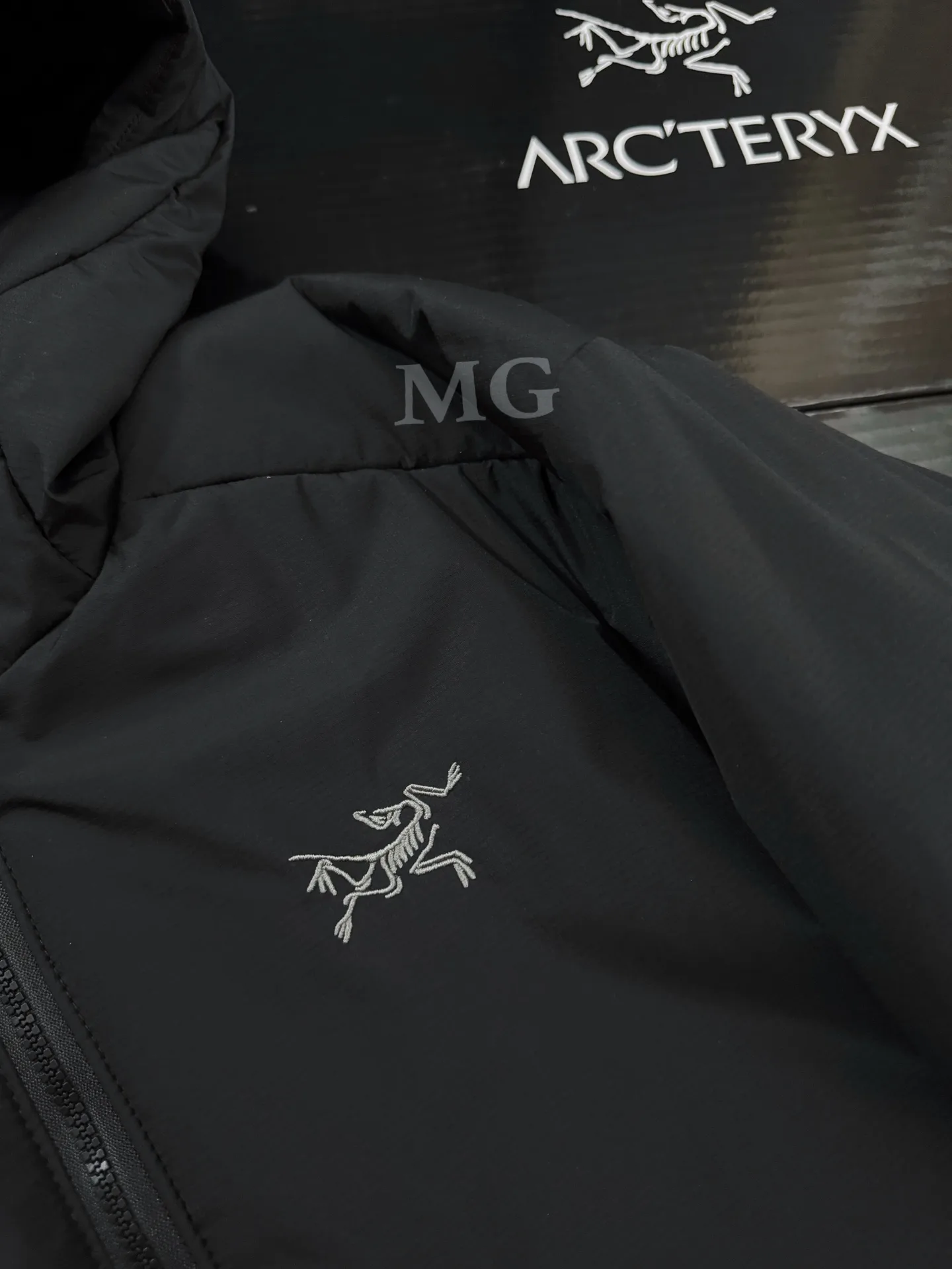 Atom AR Hoody Insulated Jacket D32019321 — view 2