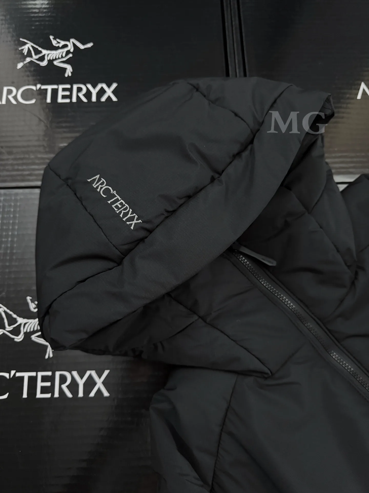 Atom AR Hoody Insulated Jacket D32019321 — view 3