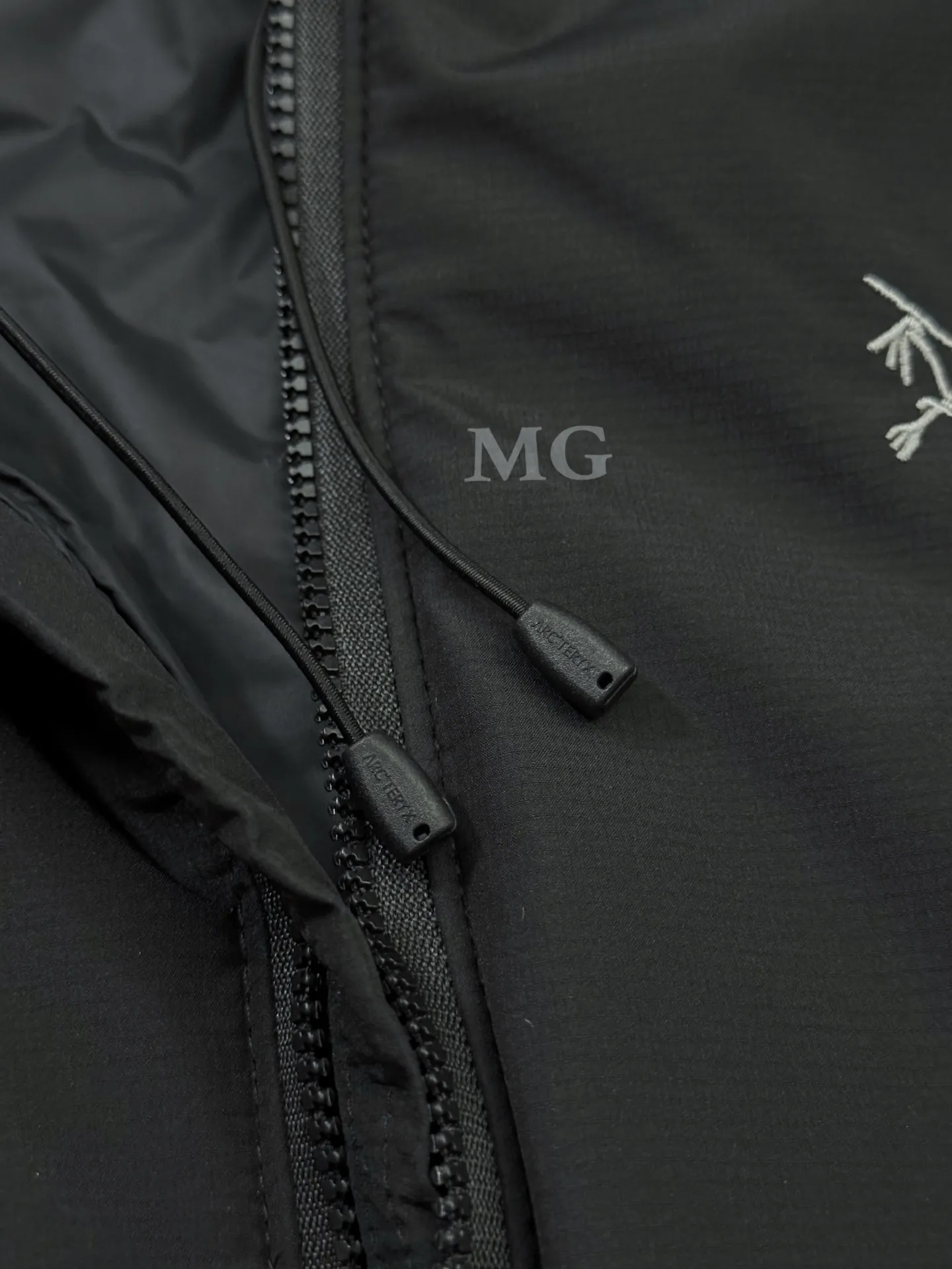 Atom AR Hoody Insulated Jacket D32019321 — view 6