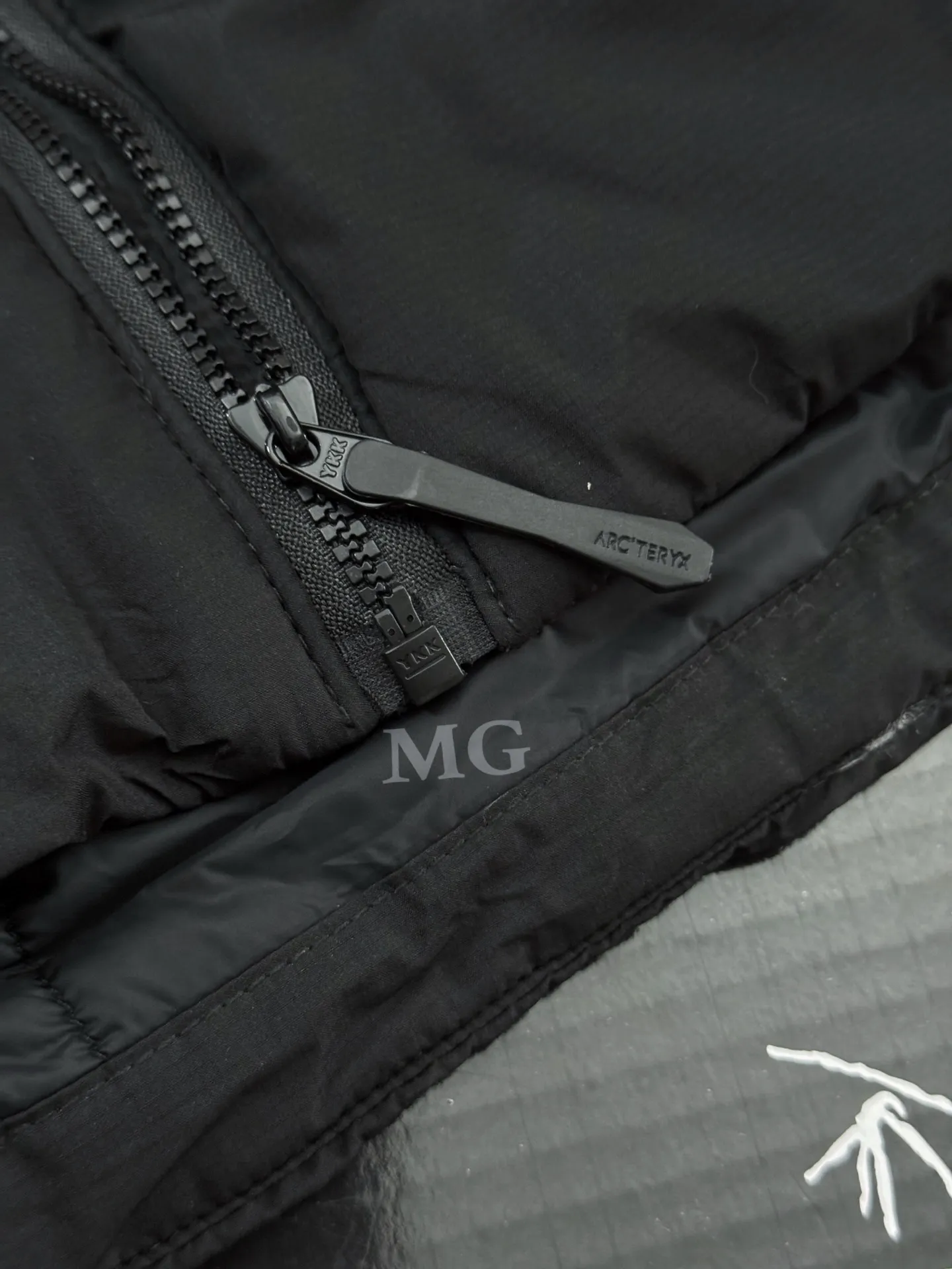 Atom AR Hoody Insulated Jacket D32019321 — view 7