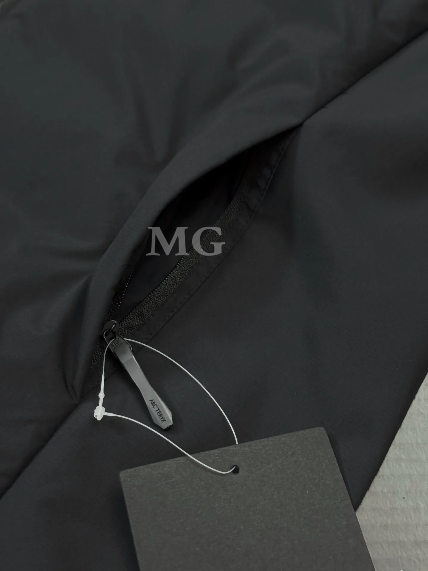 Atom Down-Filled Logo Gilet D32019388 — view 3