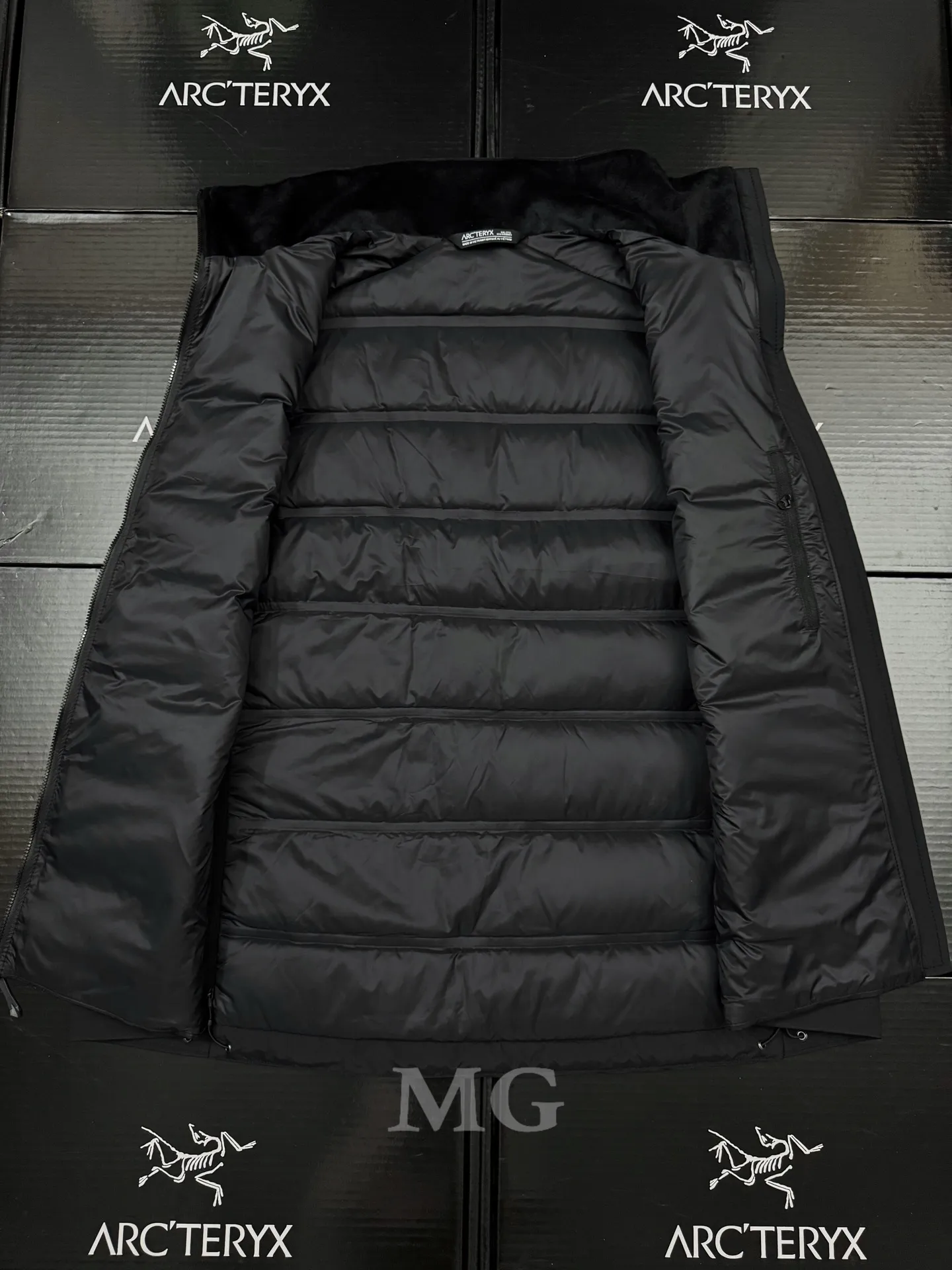 Atom Down-Filled Logo Gilet D32019388 — view 6