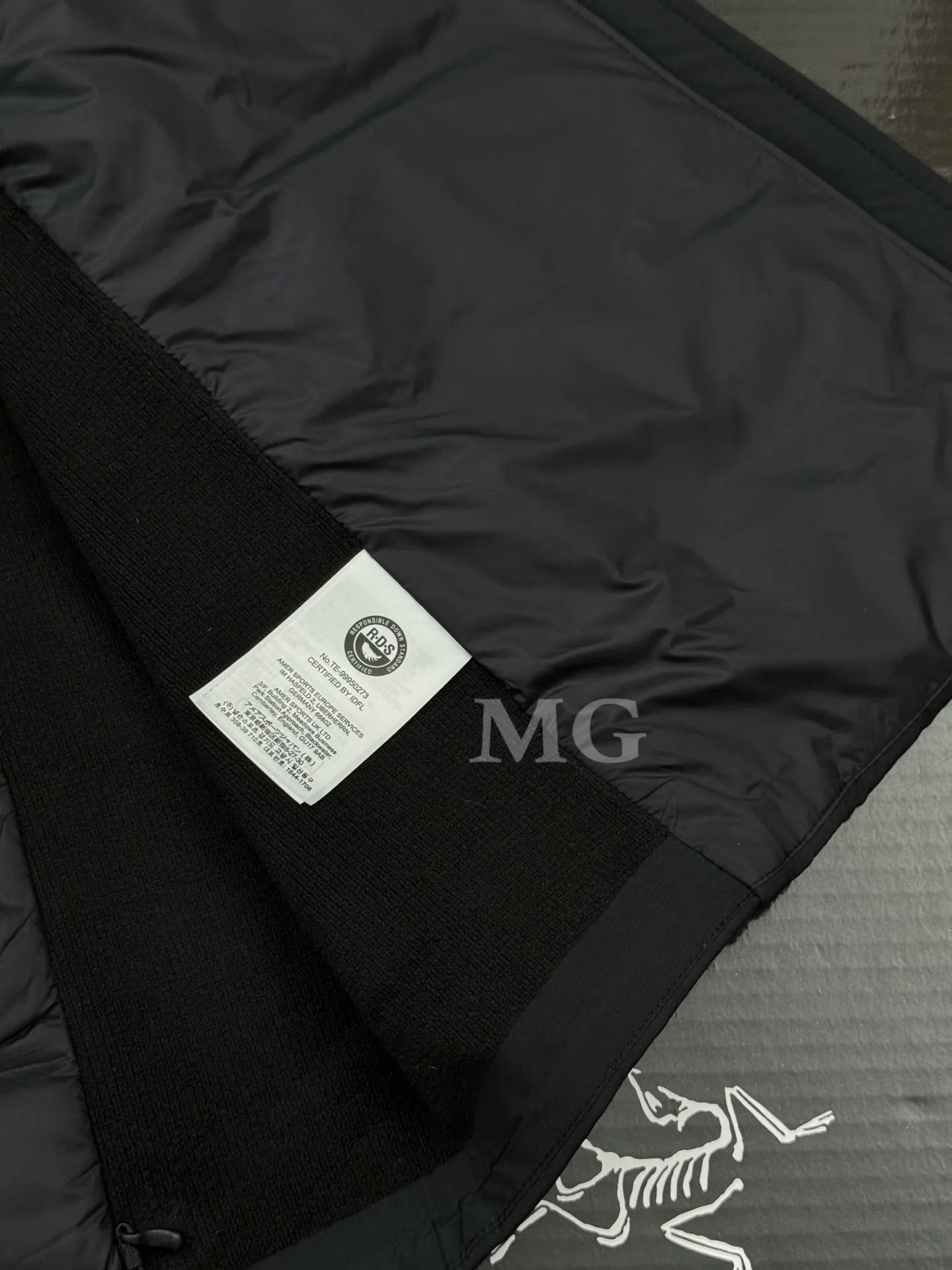 Atom Down-Filled Logo Gilet D32019388 — view 8