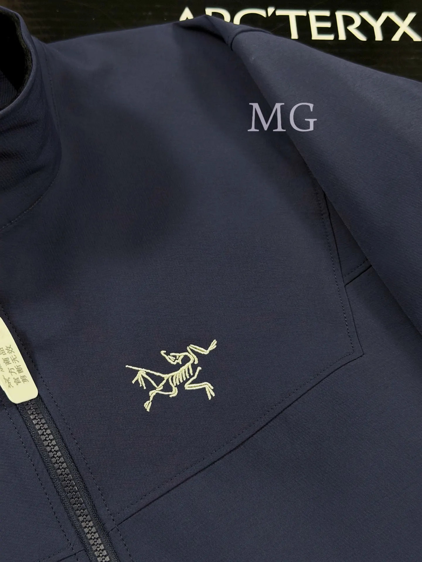 Gamma Hoody Softshell Performance Jacket D32019439 — view 2