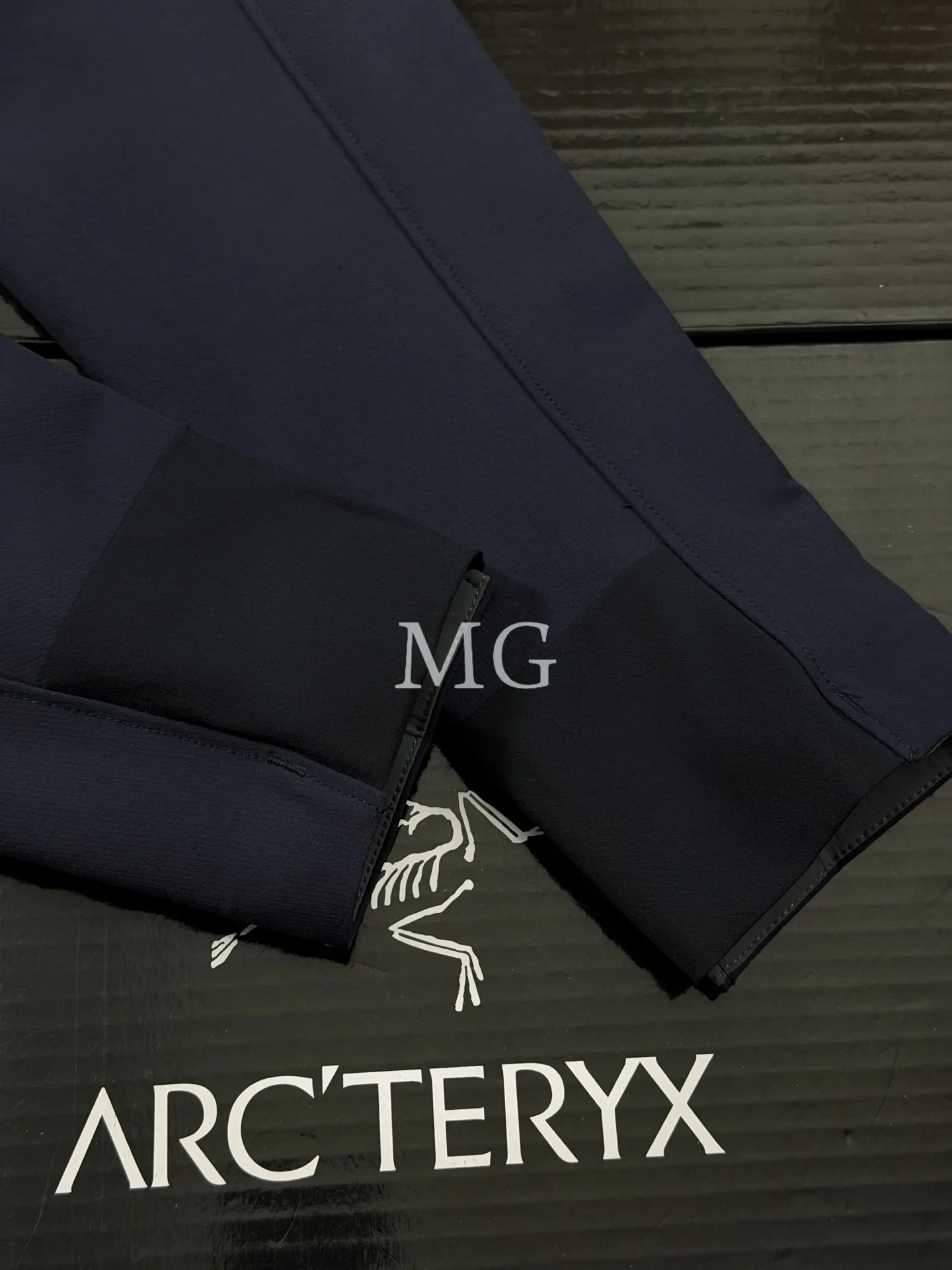 Gamma Hoody Softshell Performance Jacket D32019439 — view 6