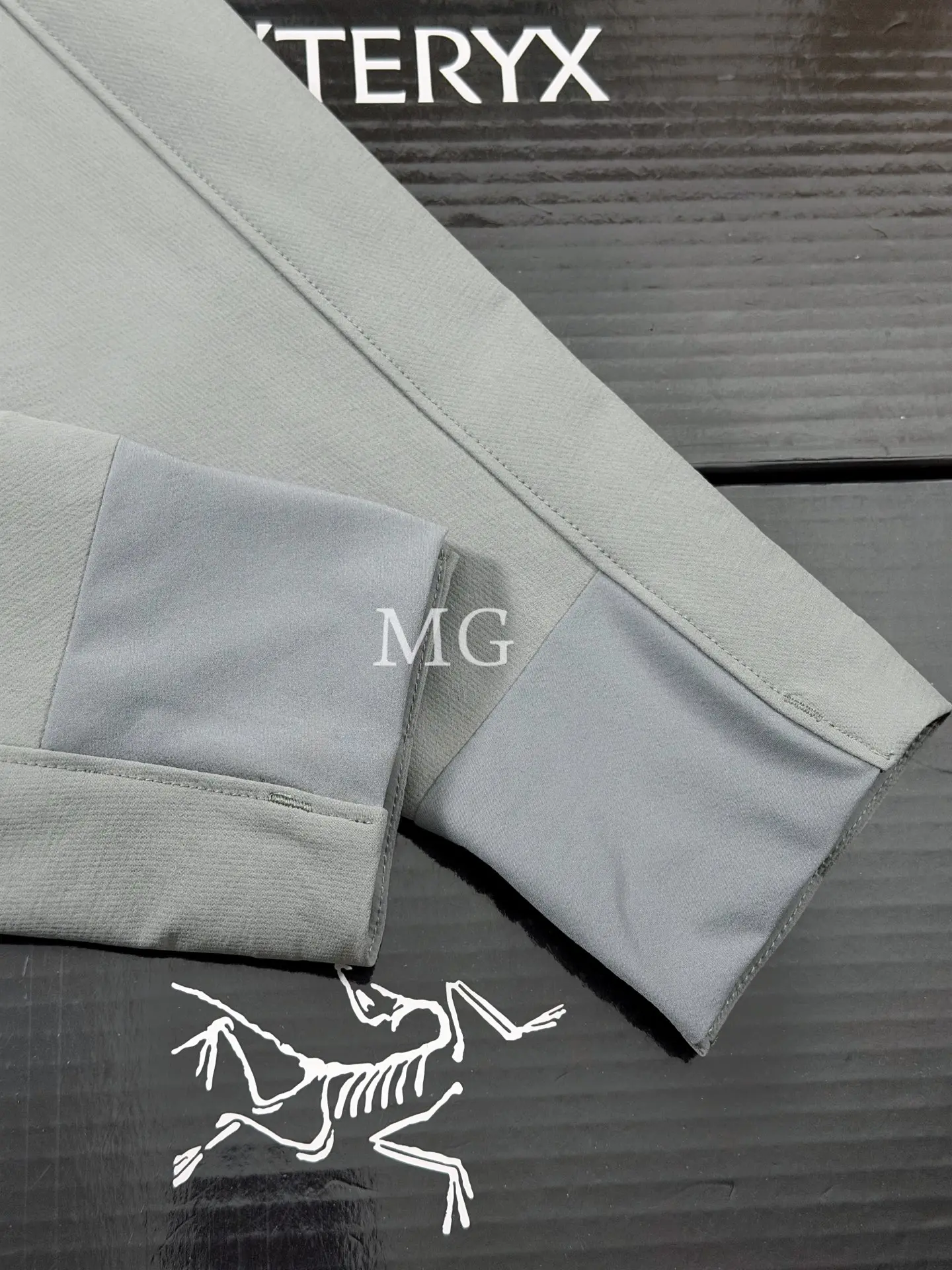 Gamma Hoody Softshell Performance Jacket D32019438 — view 6
