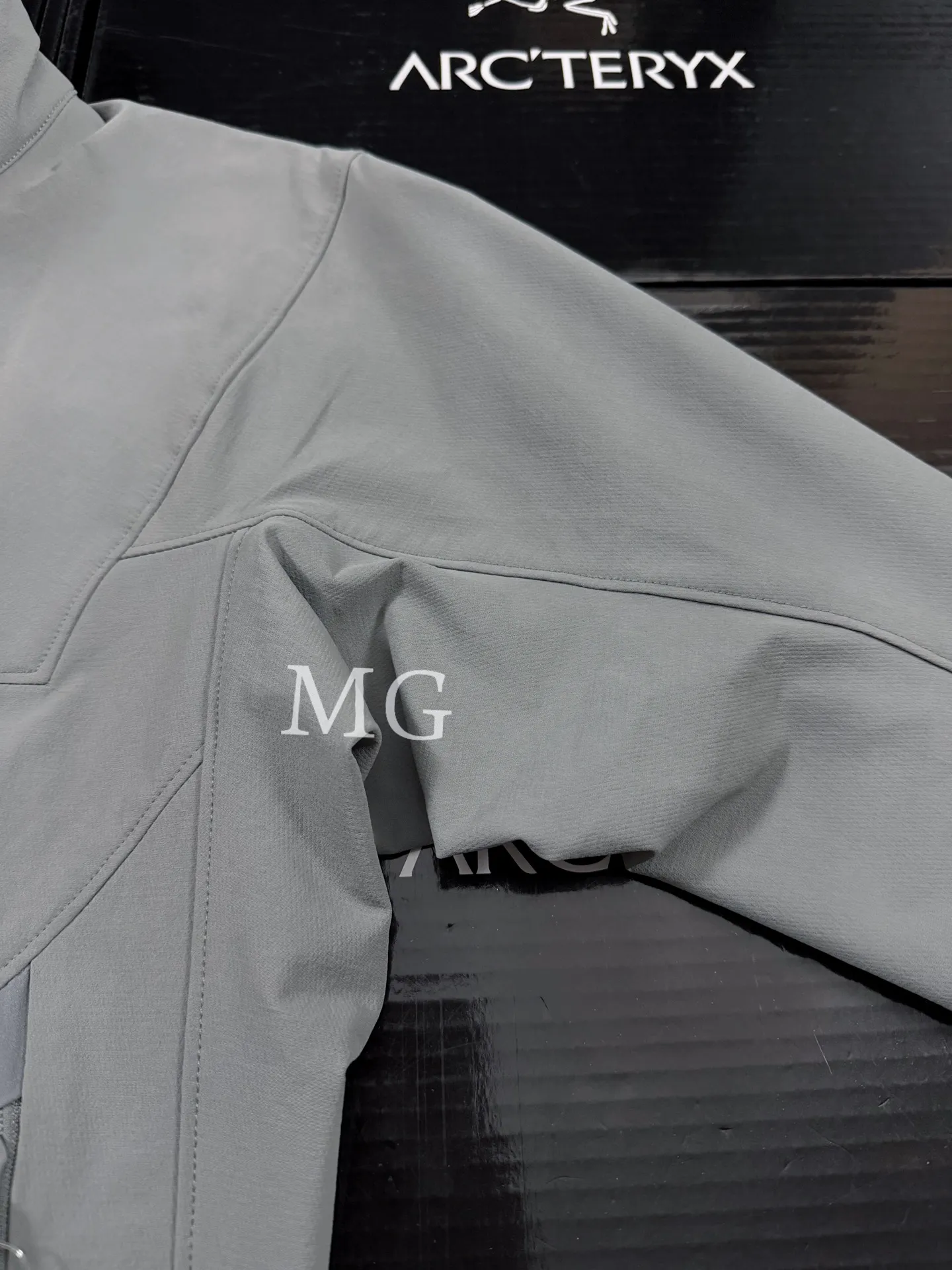 Gamma Hoody Softshell Performance Jacket D32019438 — view 8