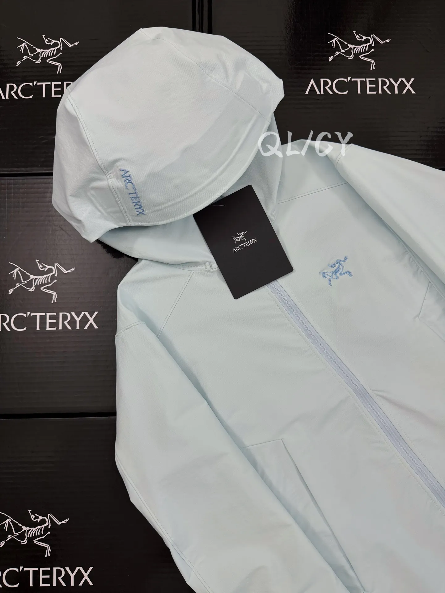 Gamma Hoody Softshell Jacket D32019573 — view 4