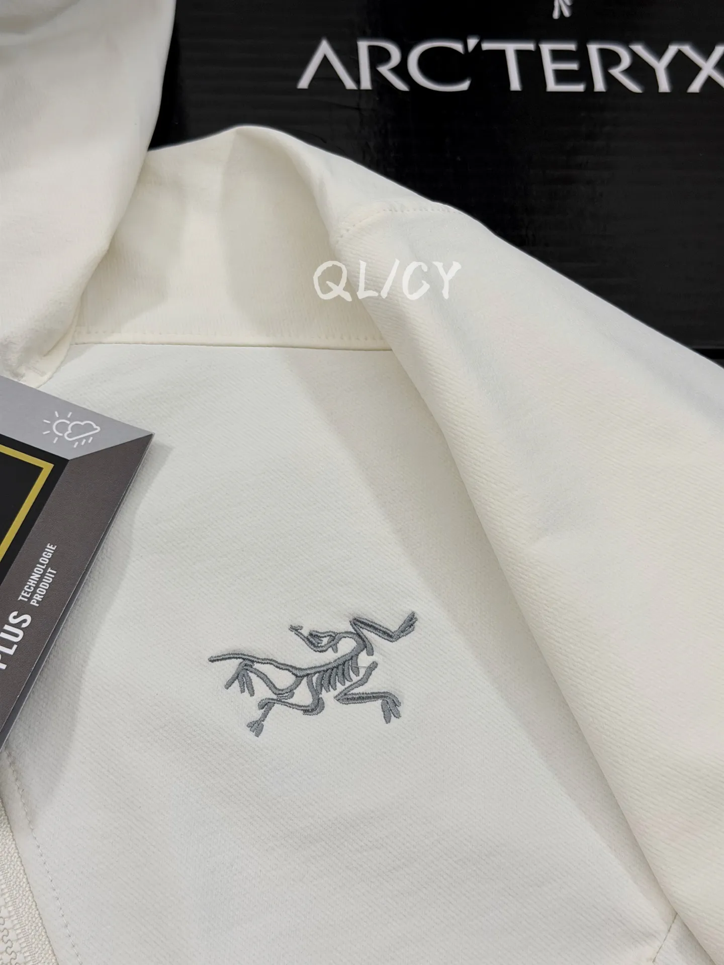 Gamma Hoody Softshell Jacket D32019572 — view 2