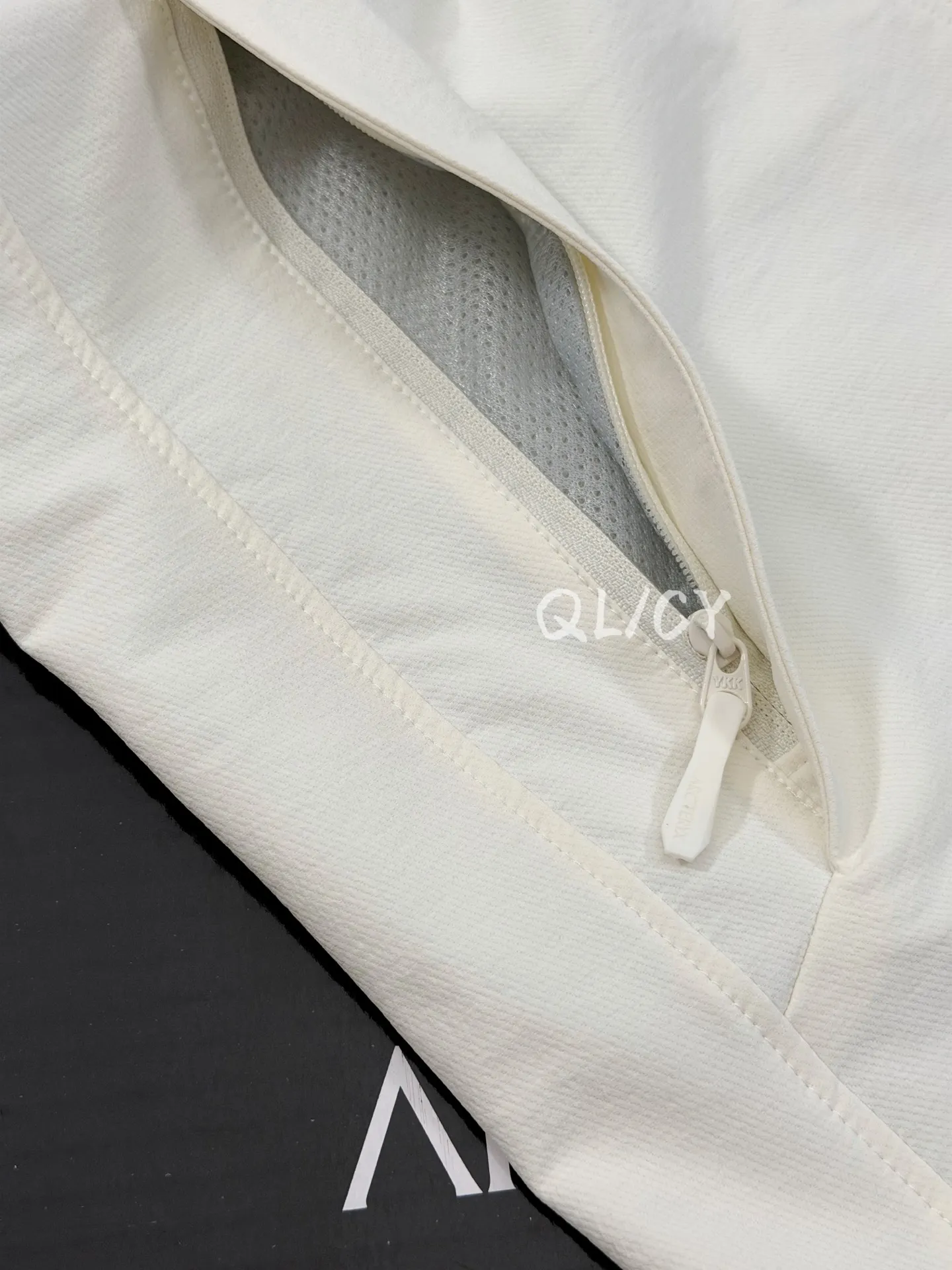 Gamma Hoody Softshell Jacket D32019572 — view 5