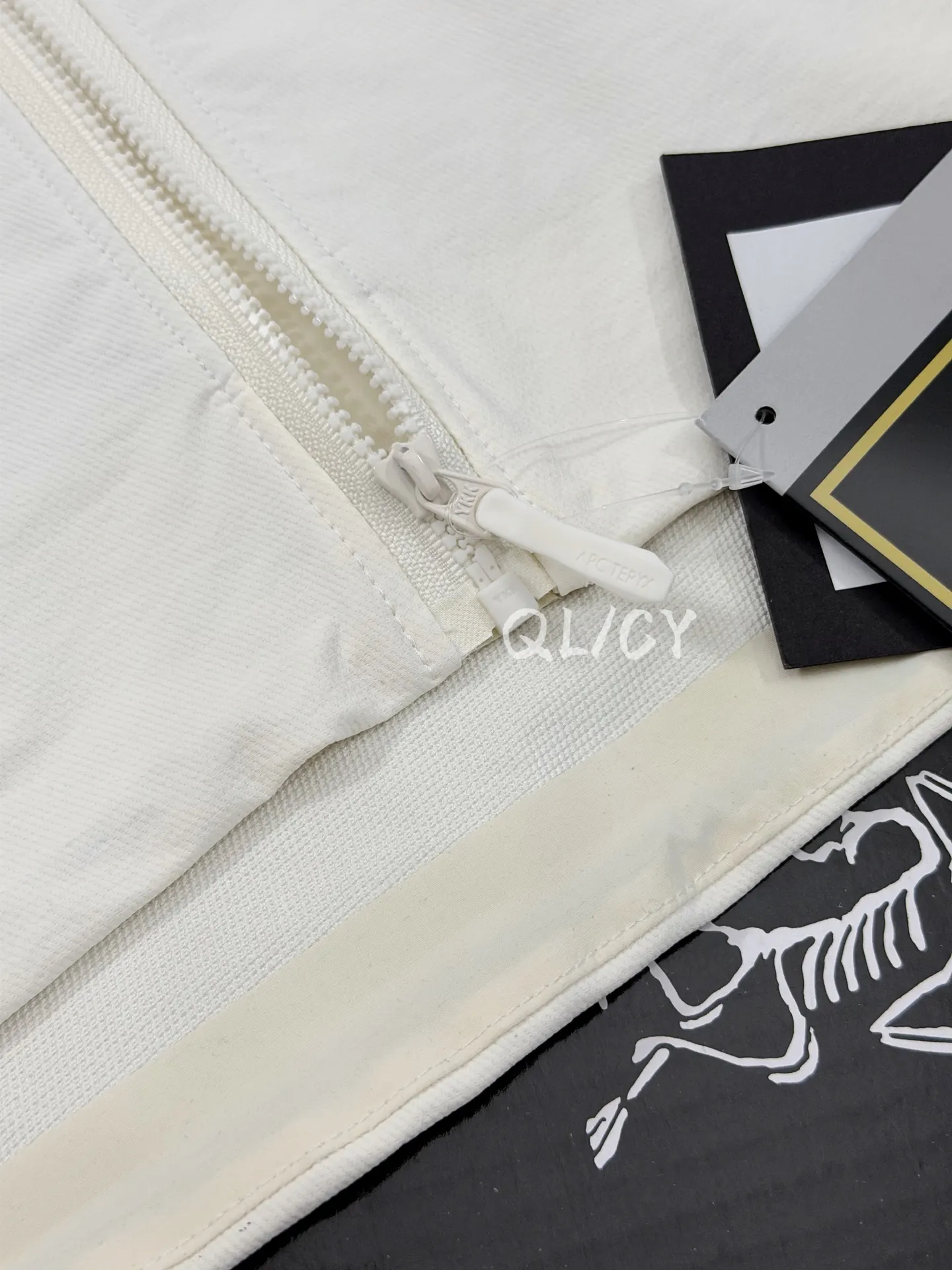 Gamma Hoody Softshell Jacket D32019572 — view 7
