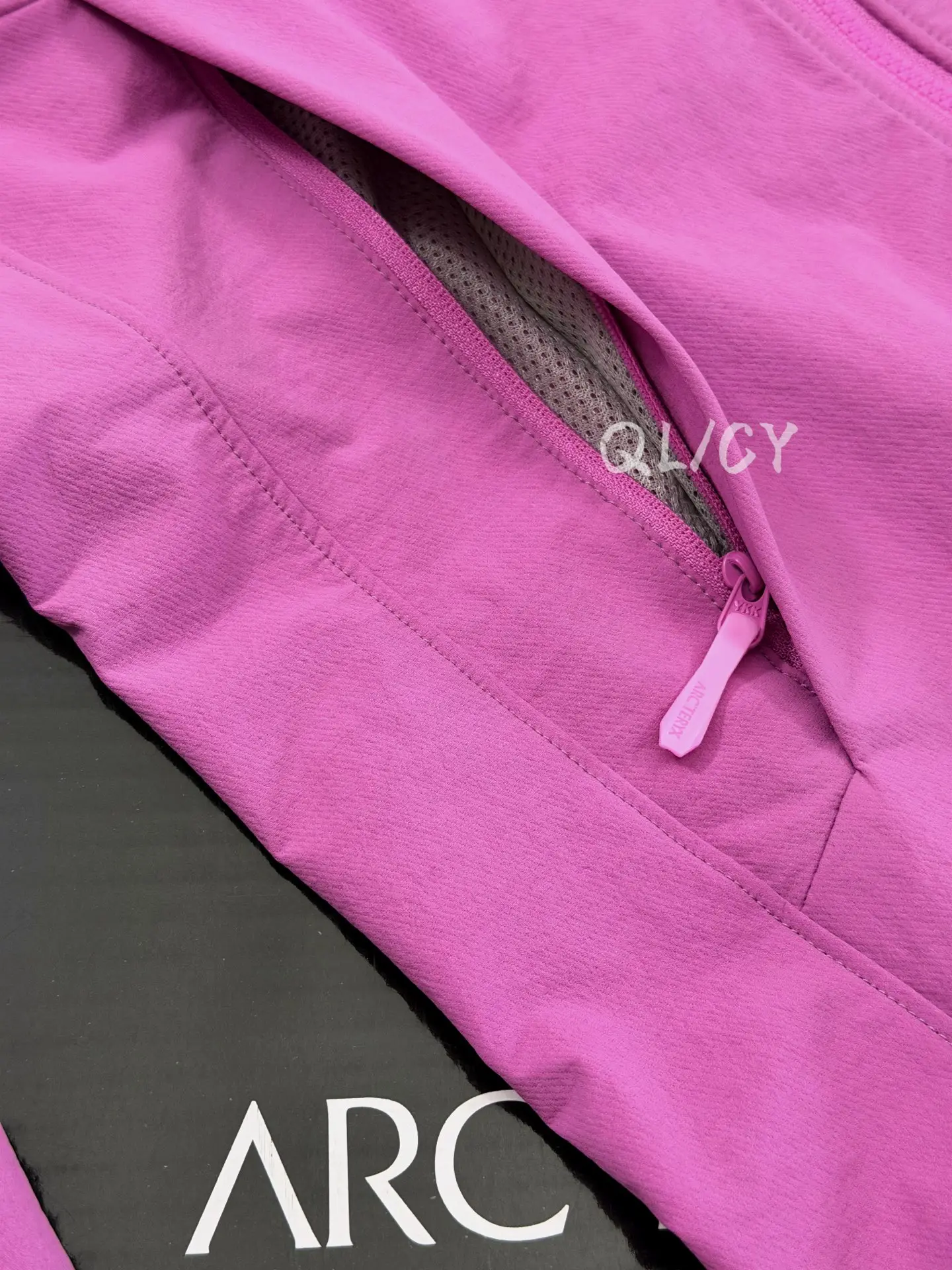 Gamma Hooded Softshell Jacket D32019577 — view 5