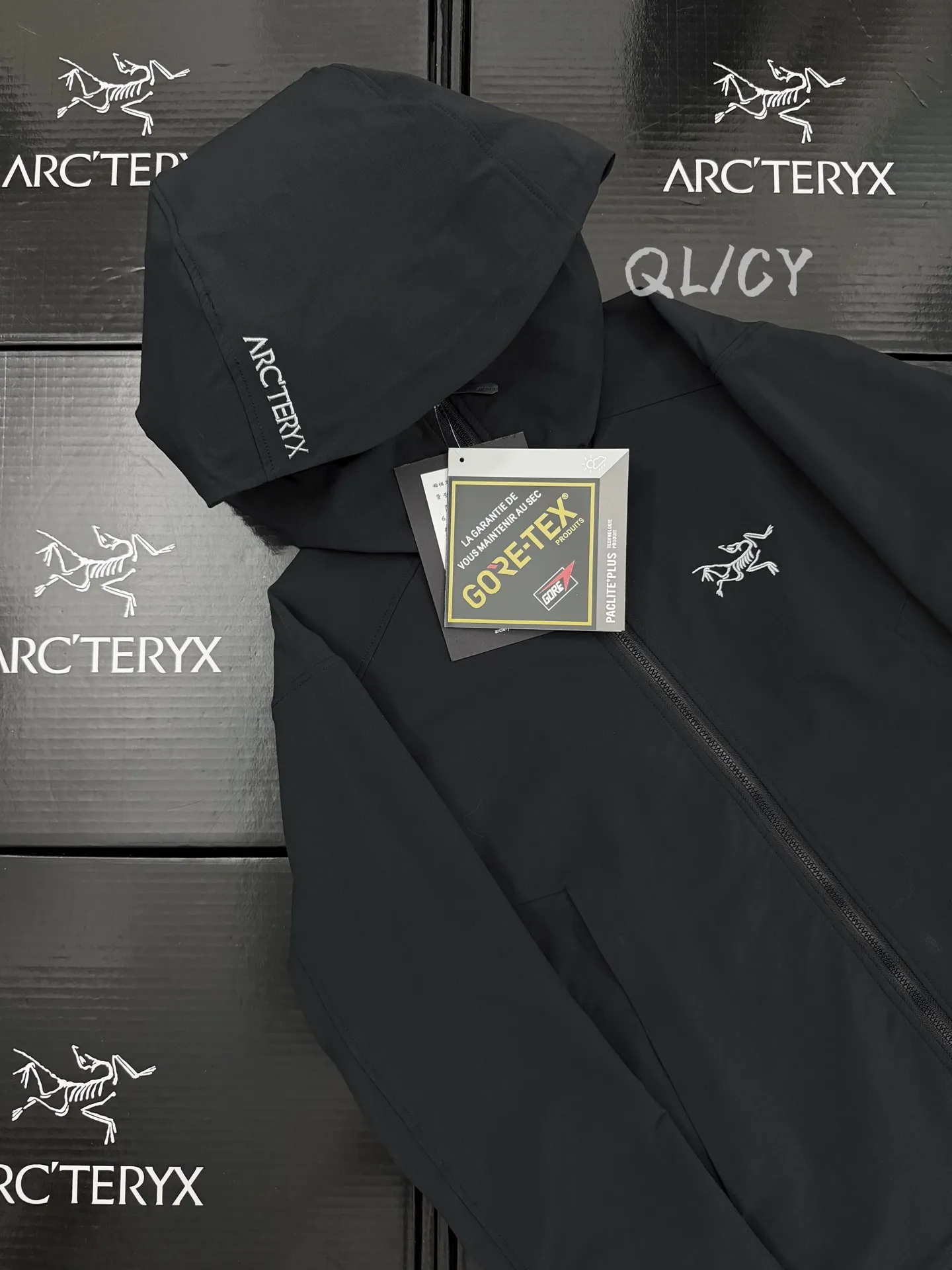 Gamma Hooded Softshell Jacket D32019575 — view 4