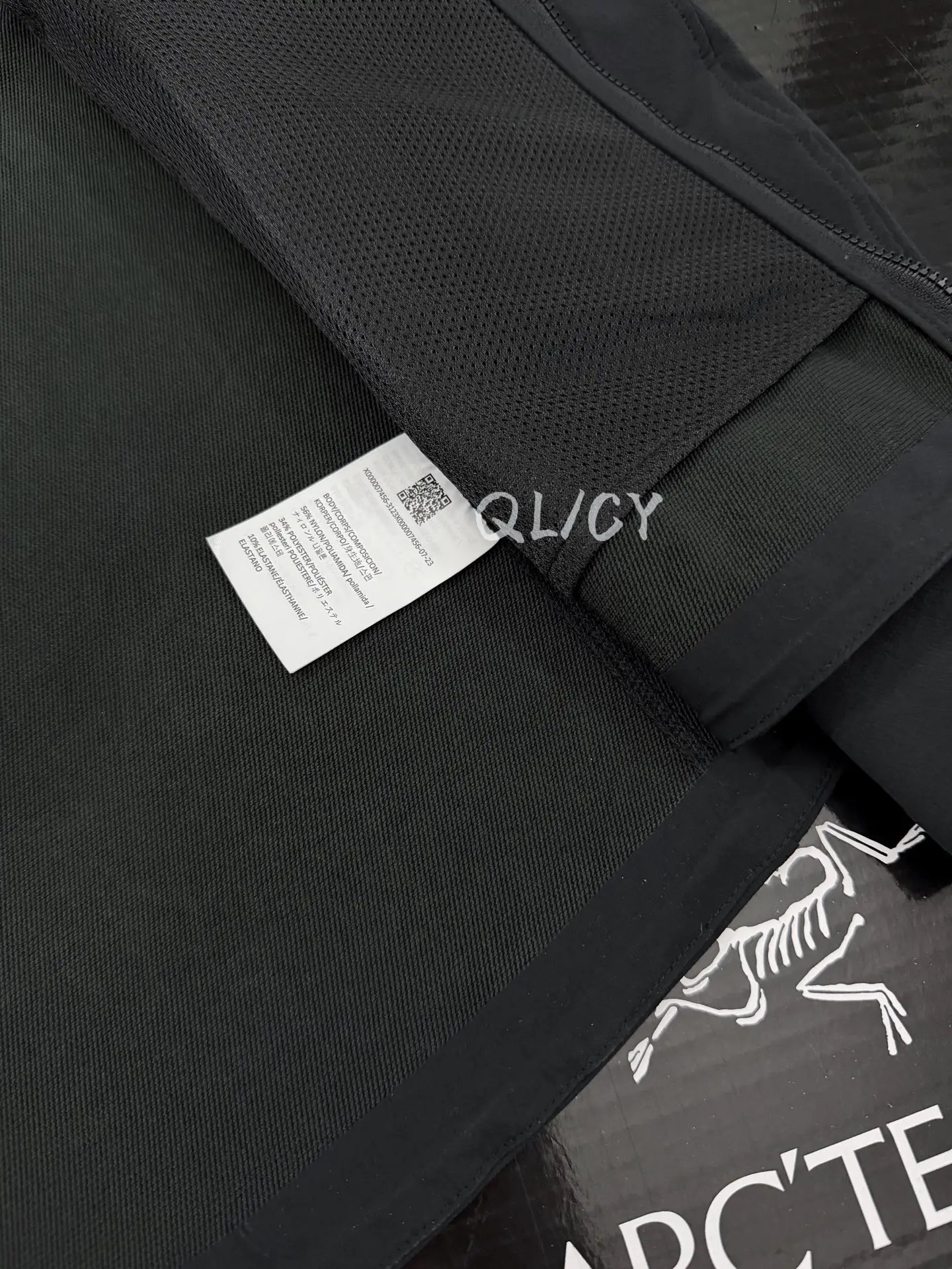 Gamma Hooded Softshell Jacket D32019575 — view 9