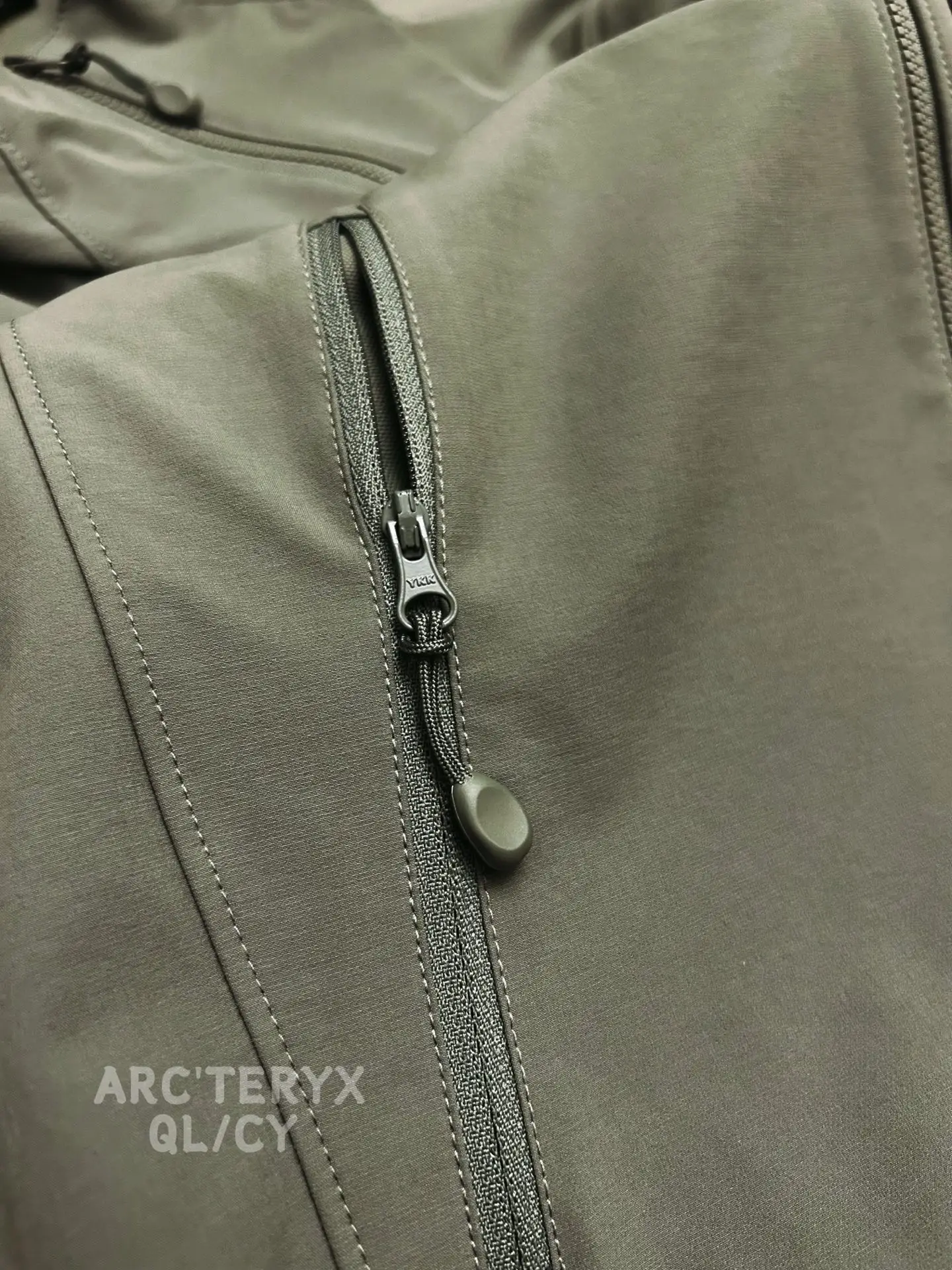Epsilon DWR Softshell Jacket D32019524 — view 9