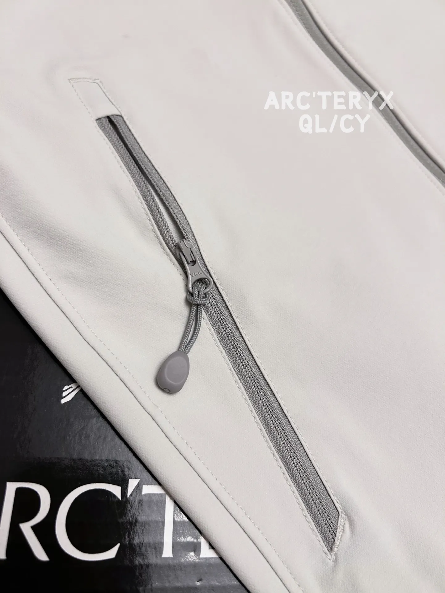 Epsilon DWR Softshell Jacket D32019522 — view 4