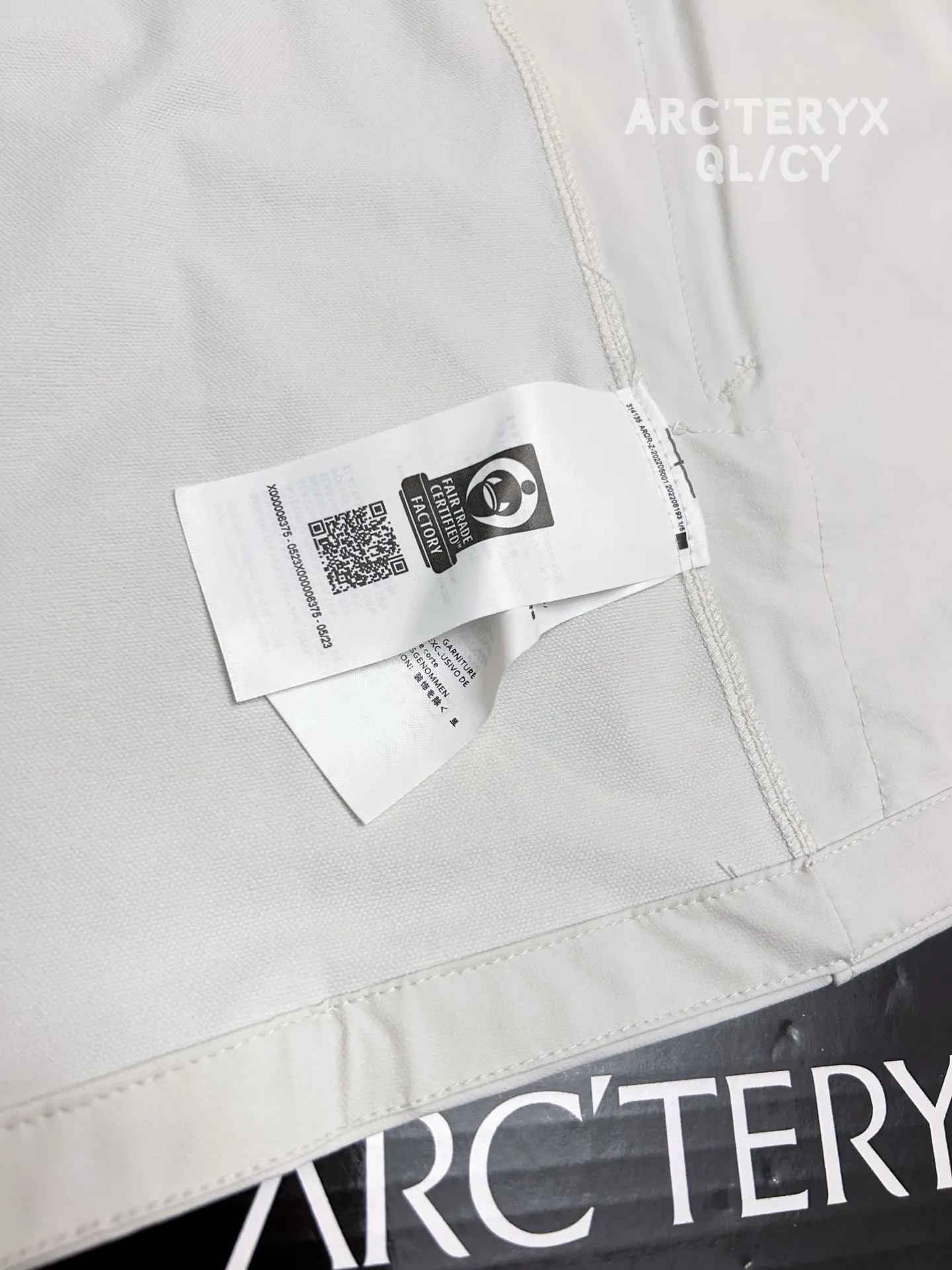 Epsilon DWR Softshell Jacket D32019522 — view 8
